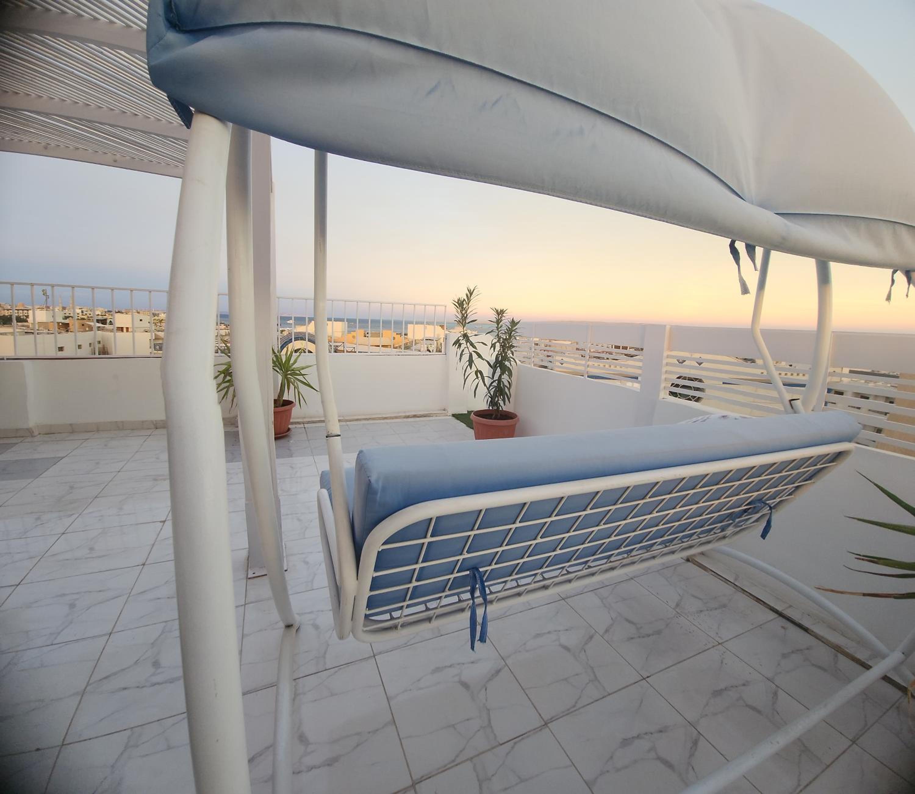 White Roof - Hurghada