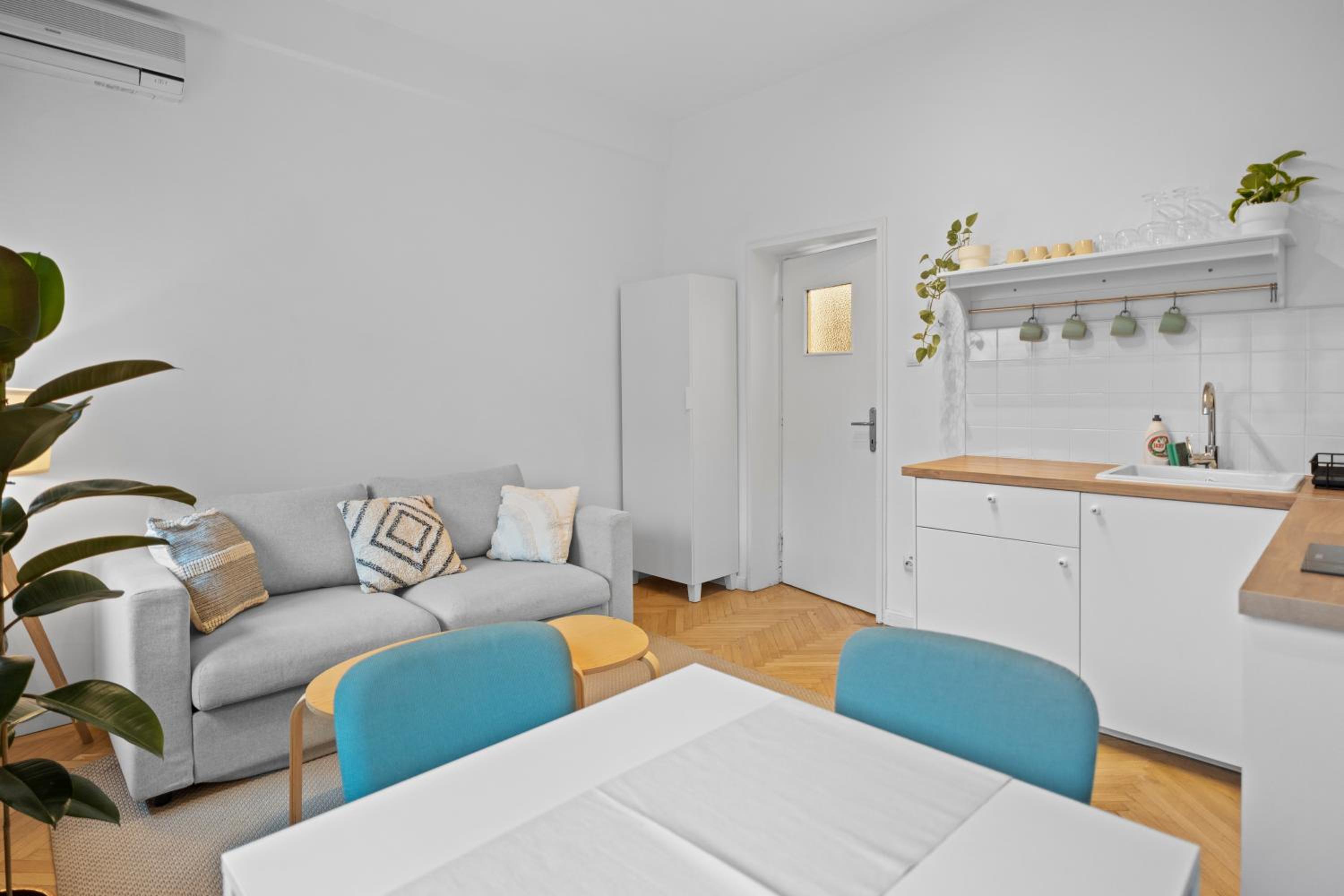 Victory Avenue Gem - Modern & Elegant Apartment
