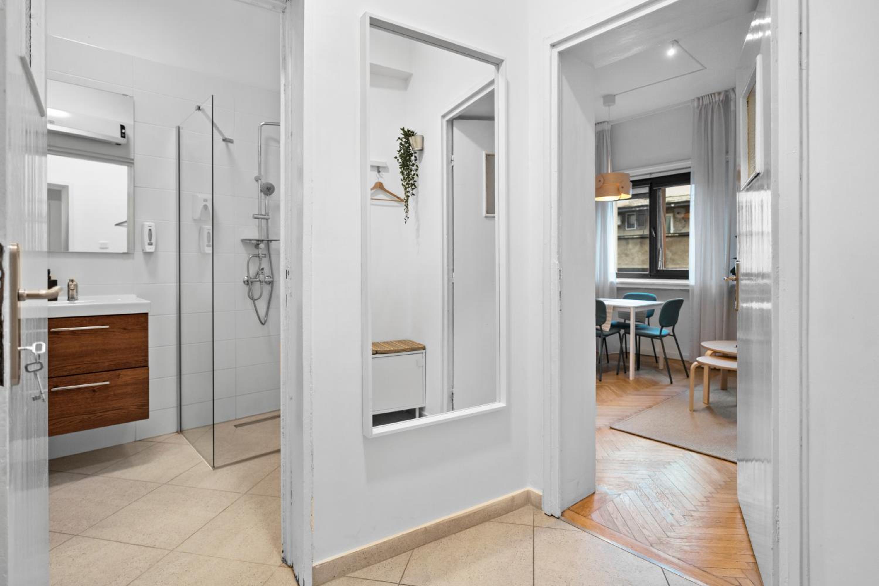 Victory Avenue Gem - Modern & Elegant Apartment