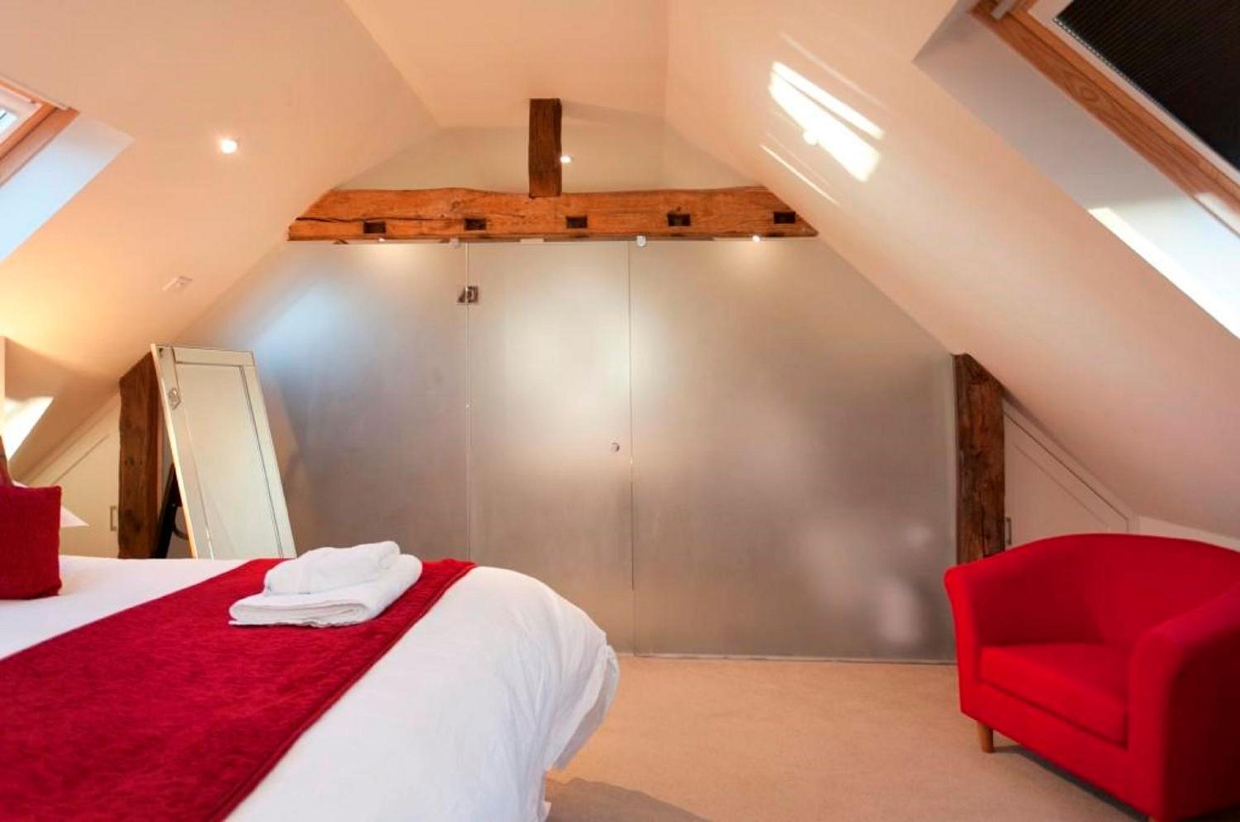 Dbs Serviced Apartments