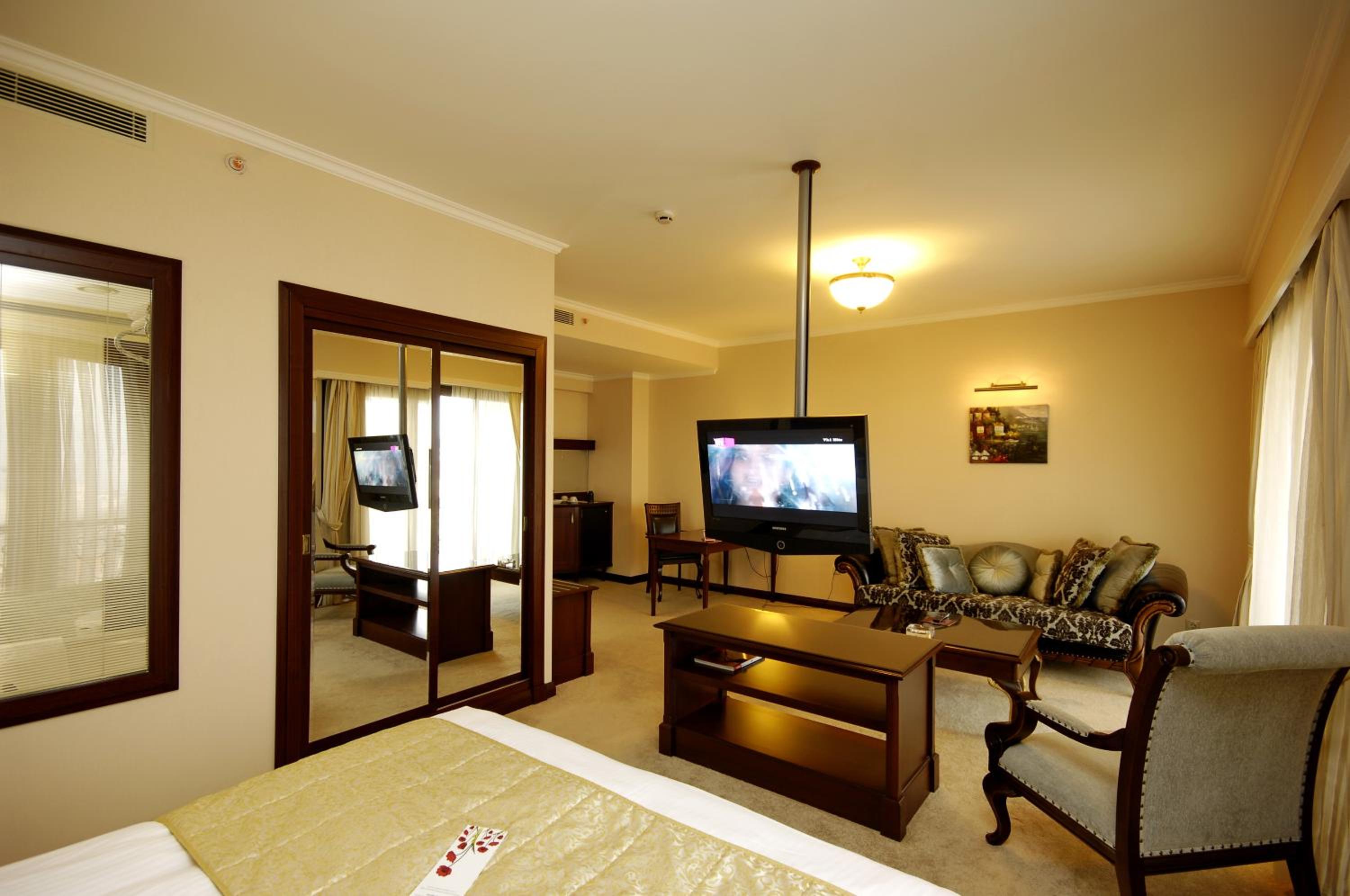 Hotel Monec - Image 81