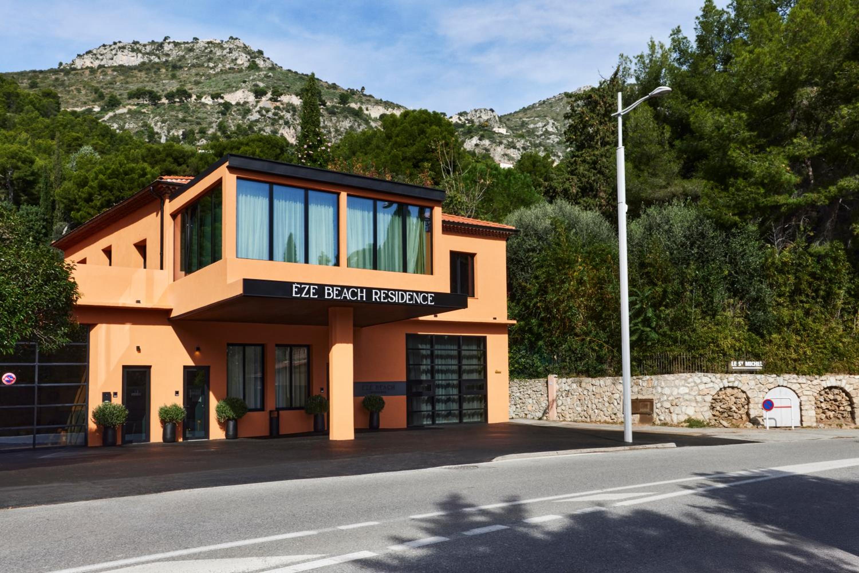EZE BEACH Residence