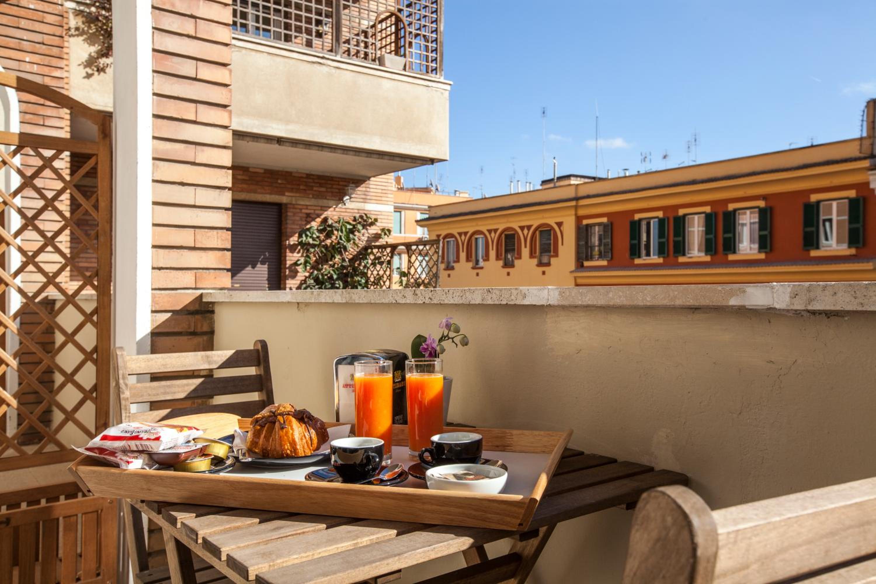 Un Attimo A Roma B&B