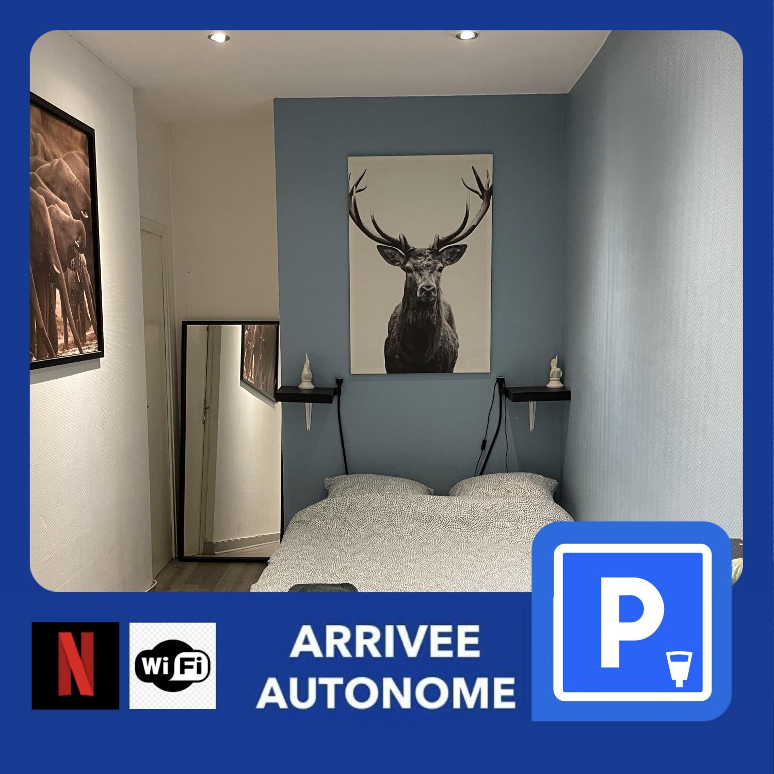 010 CHIC & COSY F1 29m2 HYPERCENTRE WIFI SMART TV NETFLIX
