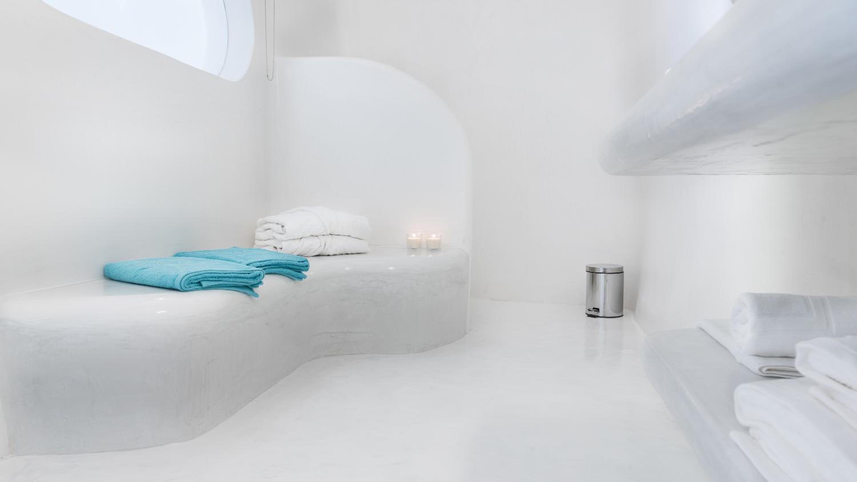 Oia Vacations - Maregio Suites - Property Image 101