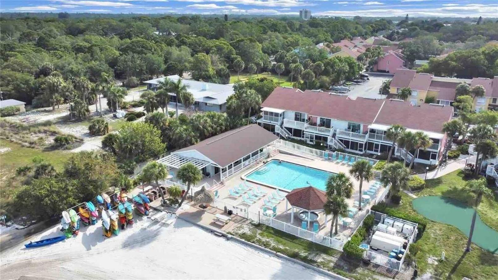 Waterfront Resort Condo w Beach, photo 56