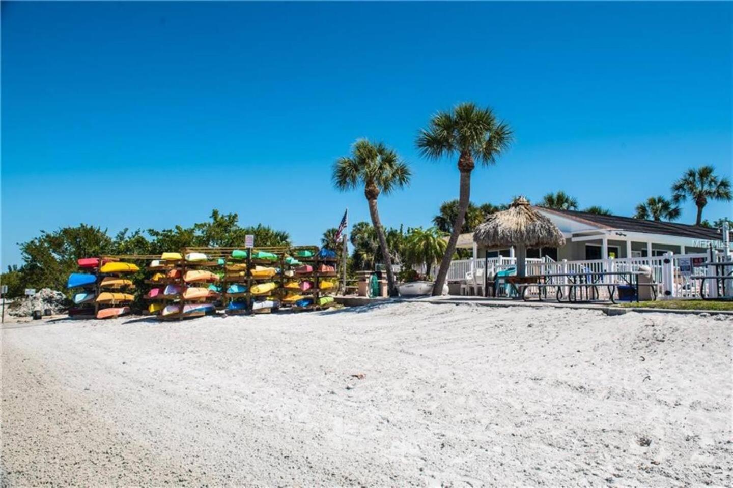 Waterfront Resort Condo w Beach, photo 18