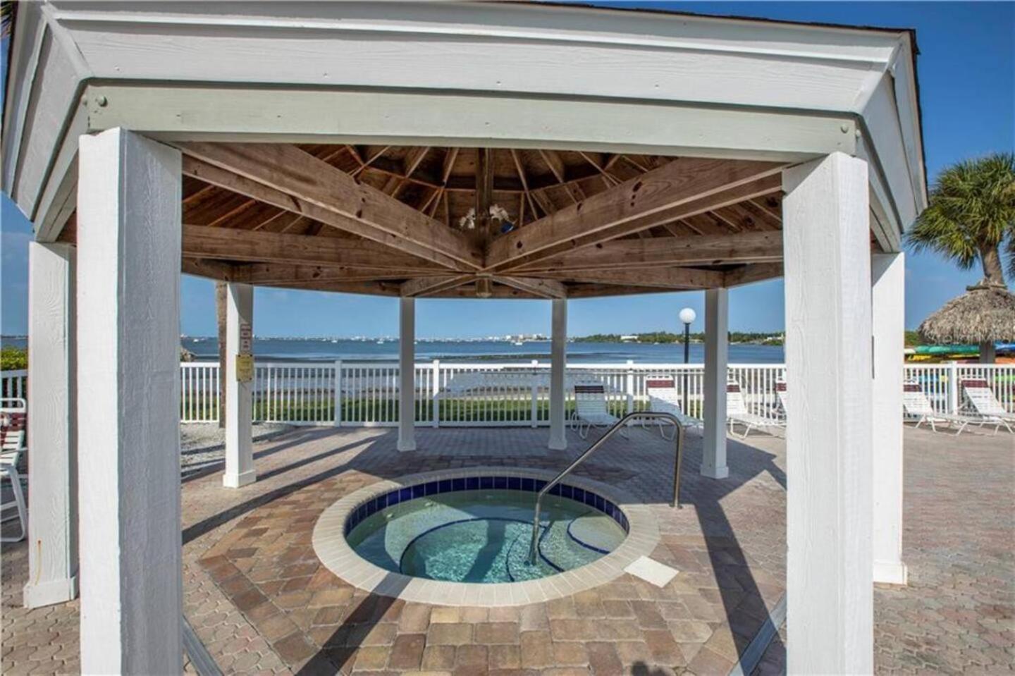 Waterfront Resort Condo w Beach, photo 26