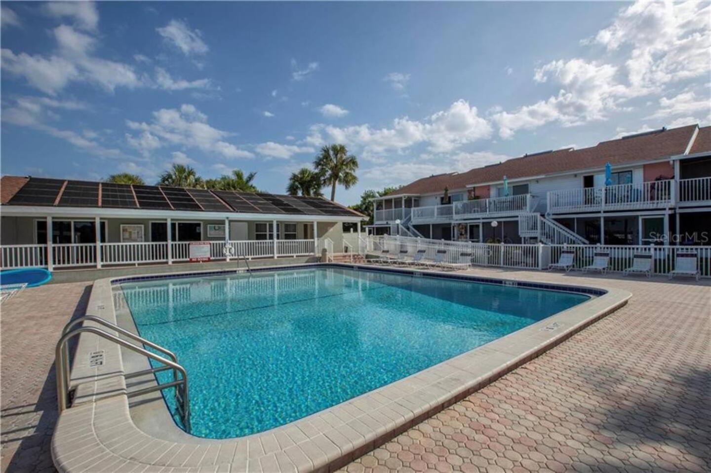 Waterfront Resort Condo w Beach, photo 45