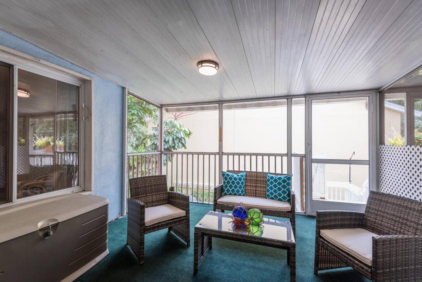 Waterfront Resort Condo w Beach, photo 46