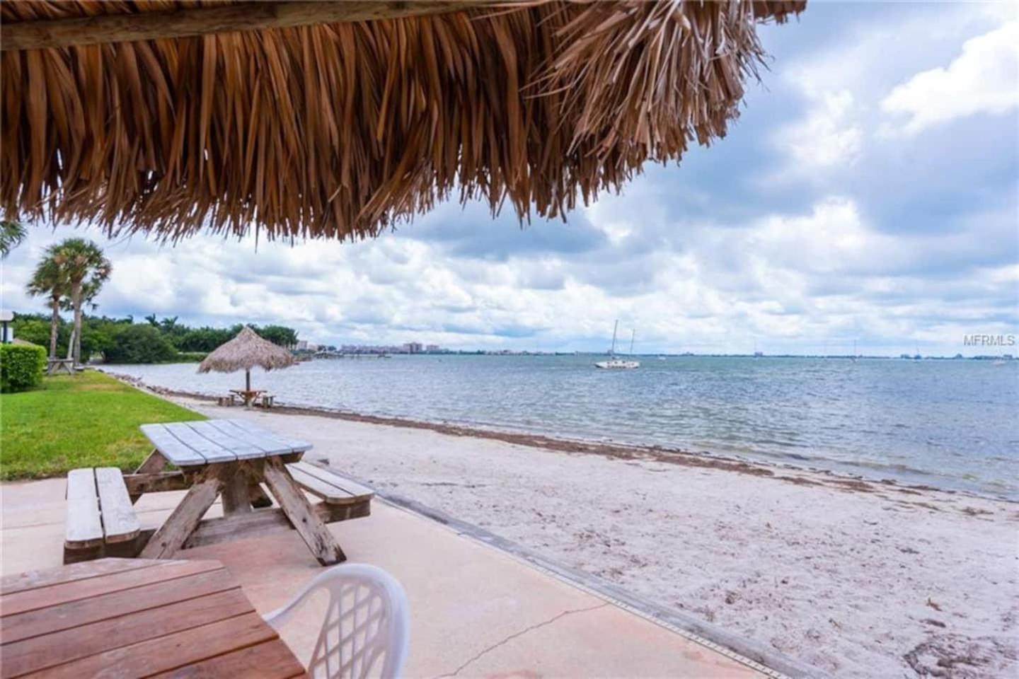 Waterfront Resort Condo w Beach, photo 30