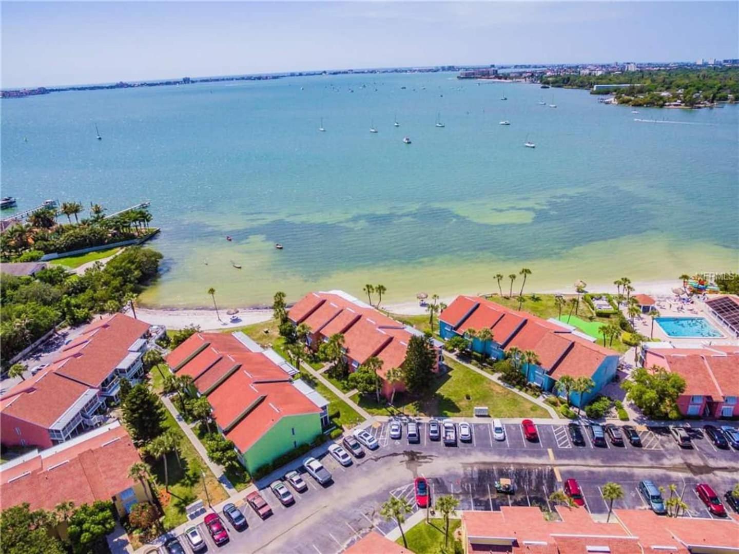 Waterfront Resort Condo w Beach, photo 59