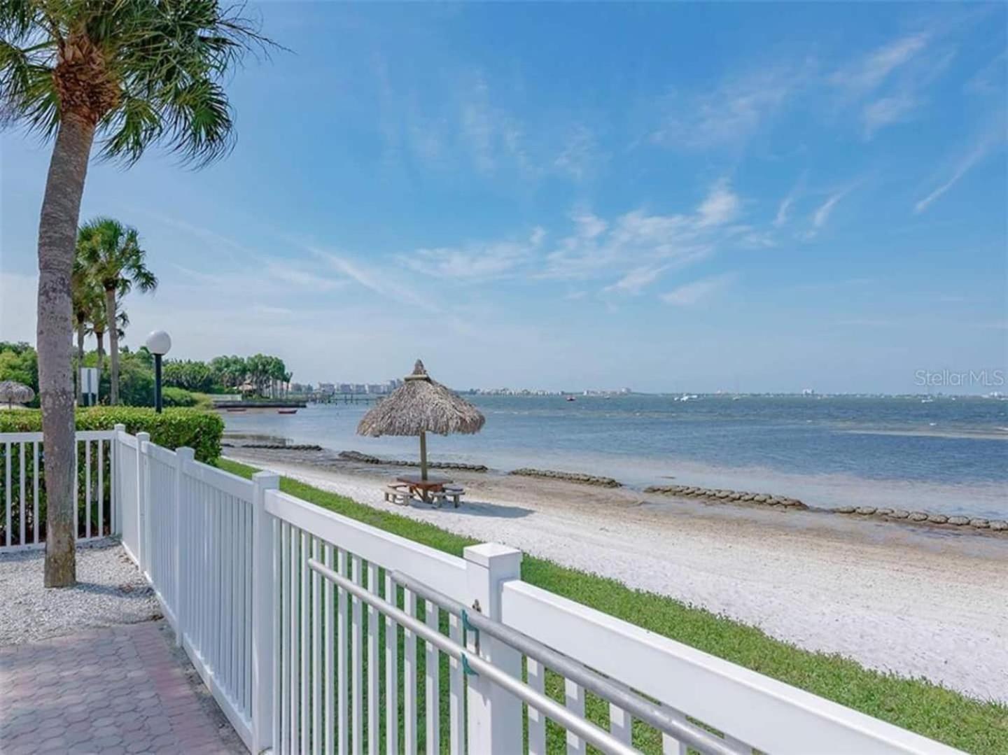 Waterfront Resort Condo w Beach, photo 2