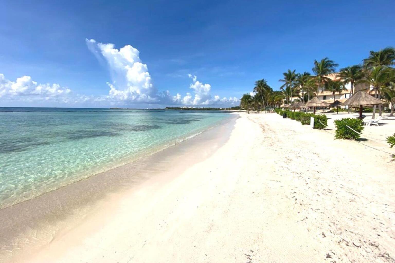 Private Jacuzzi, Starlink, Golf-View Terrace - Puerto Aventuras