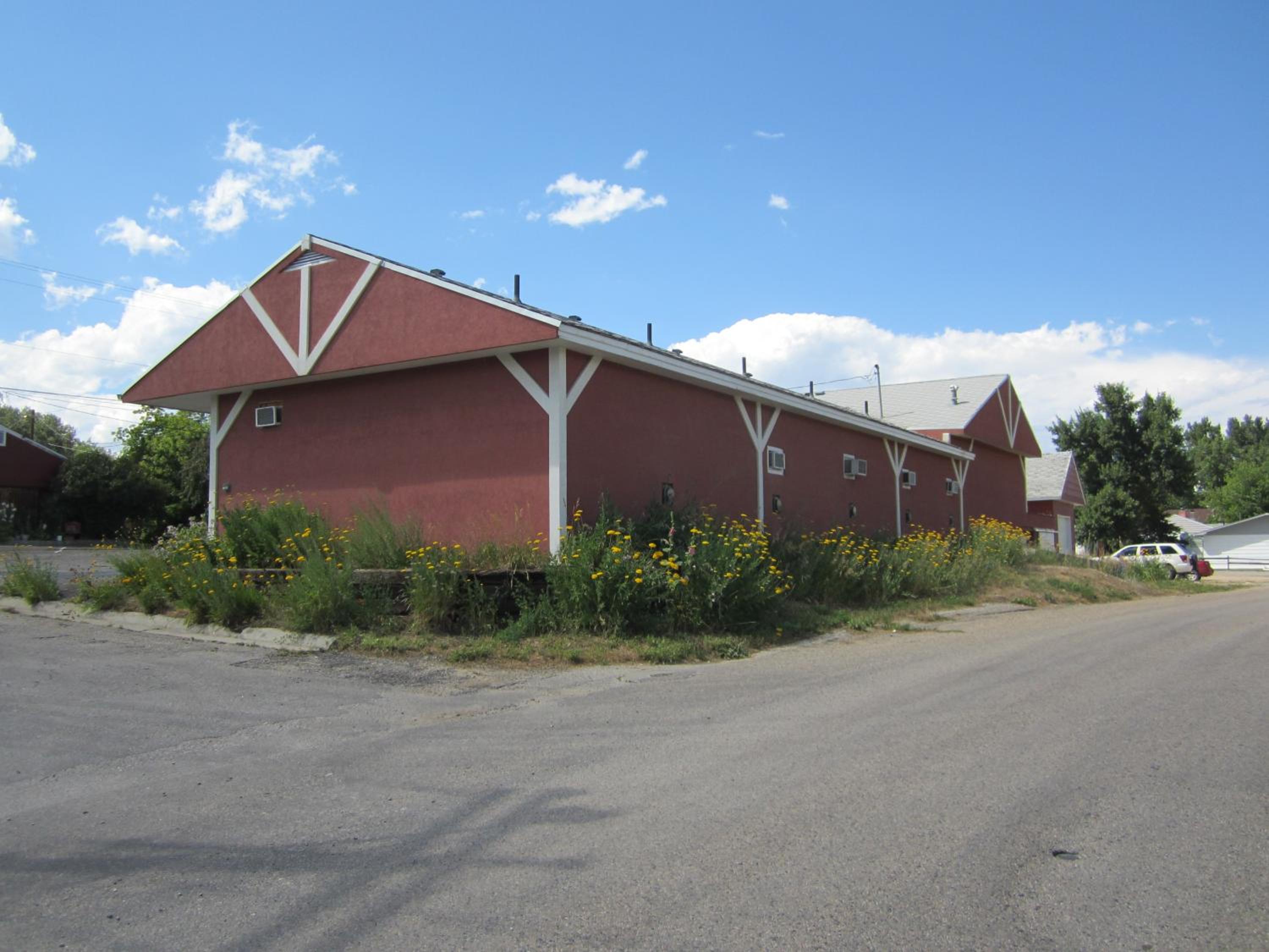 Buffalo Vacations - Big Horn Motel - Property Image 12