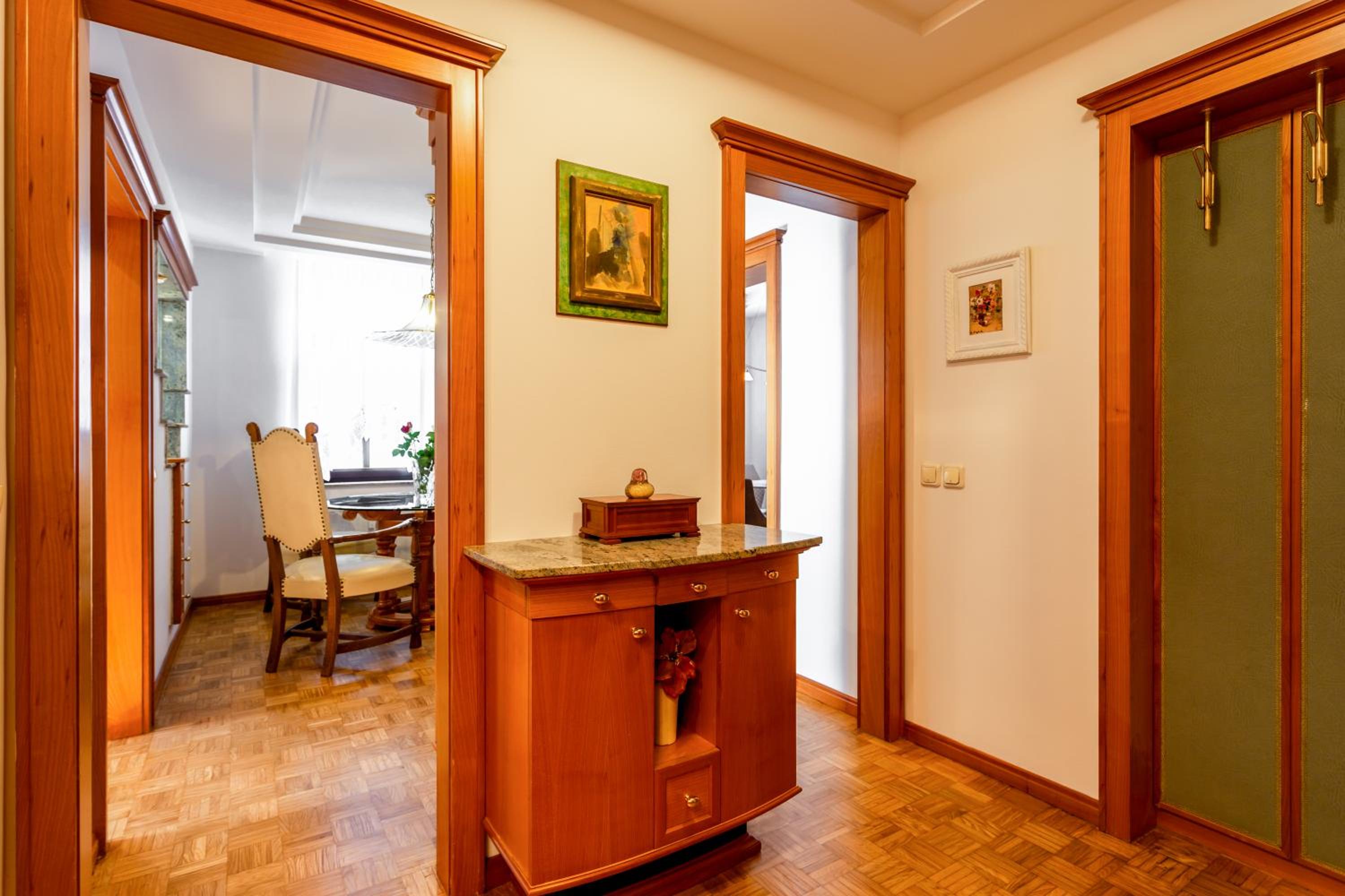 Apartma Apolon I