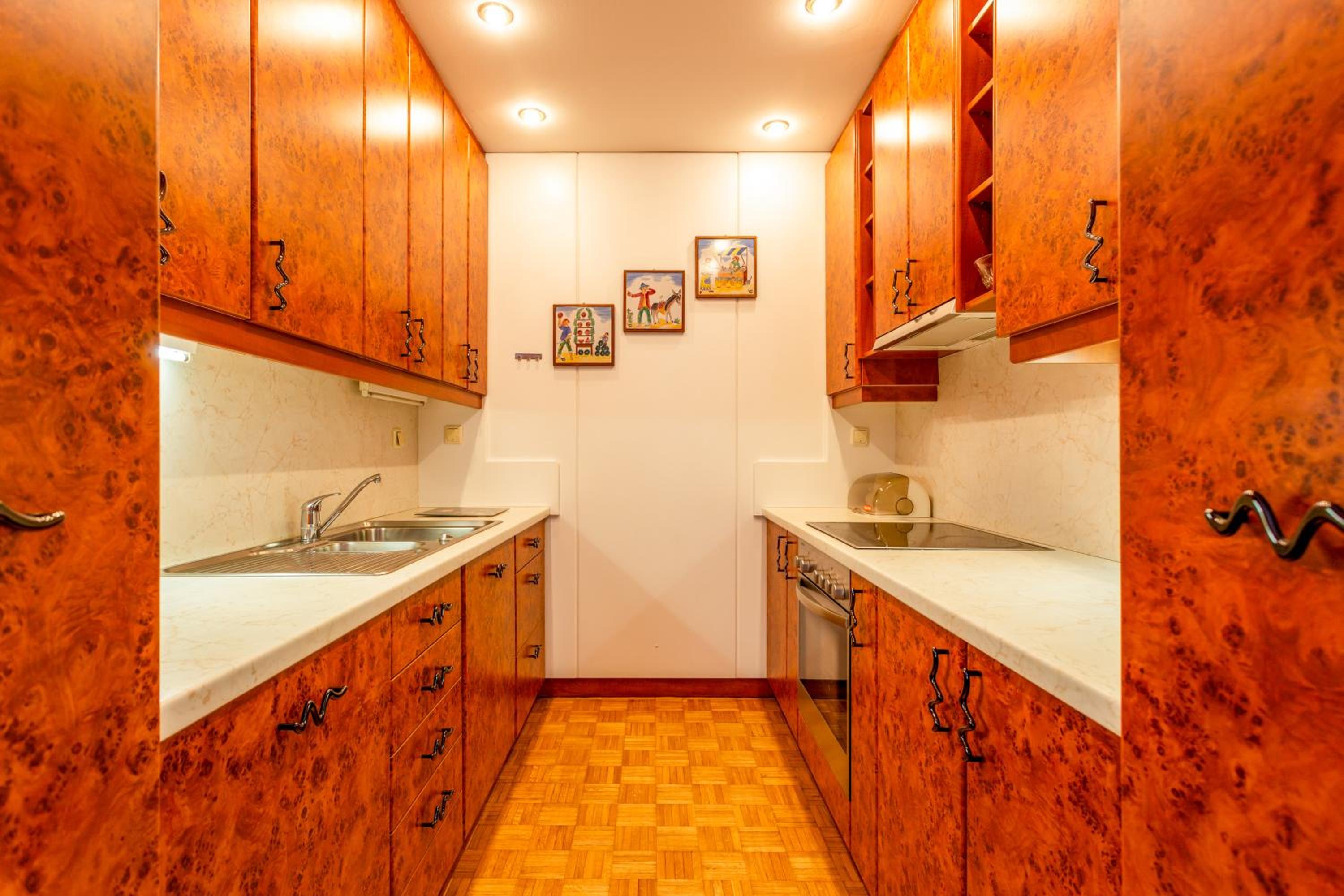 Apartma Apolon I