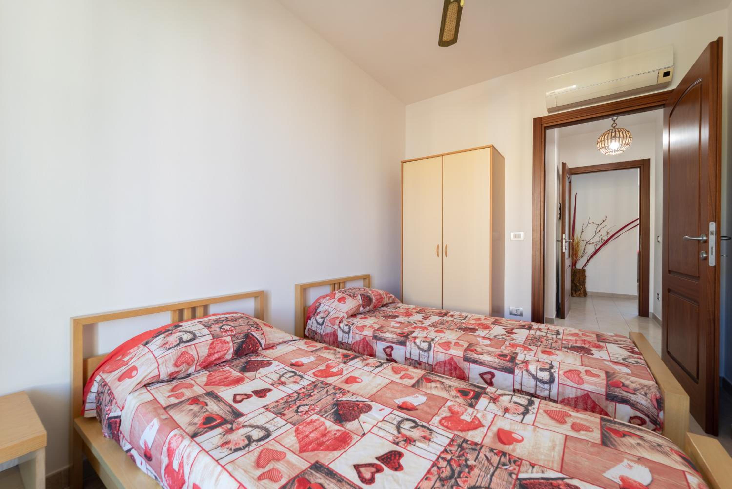 Fragola Apartment
