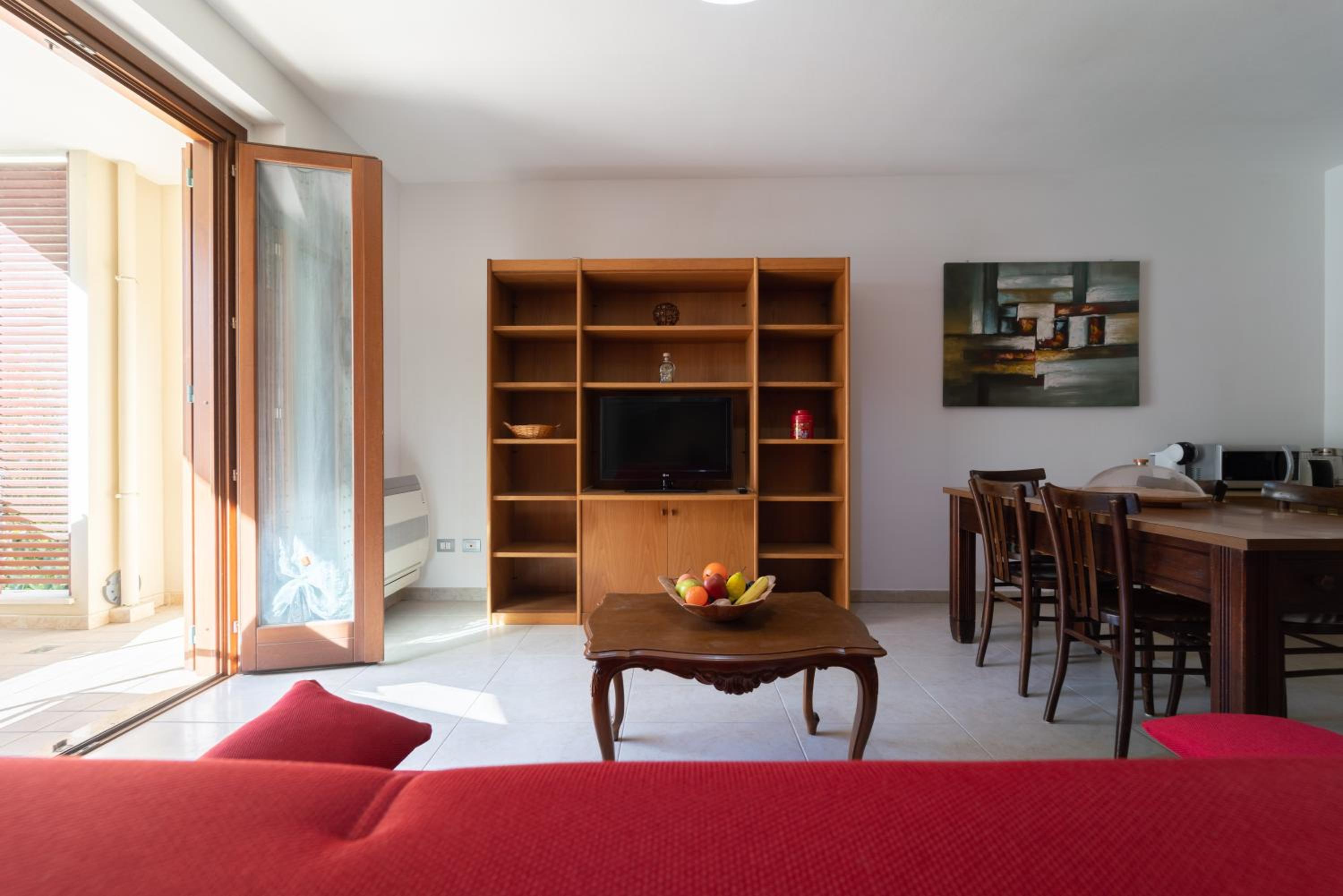 Fragola Apartment