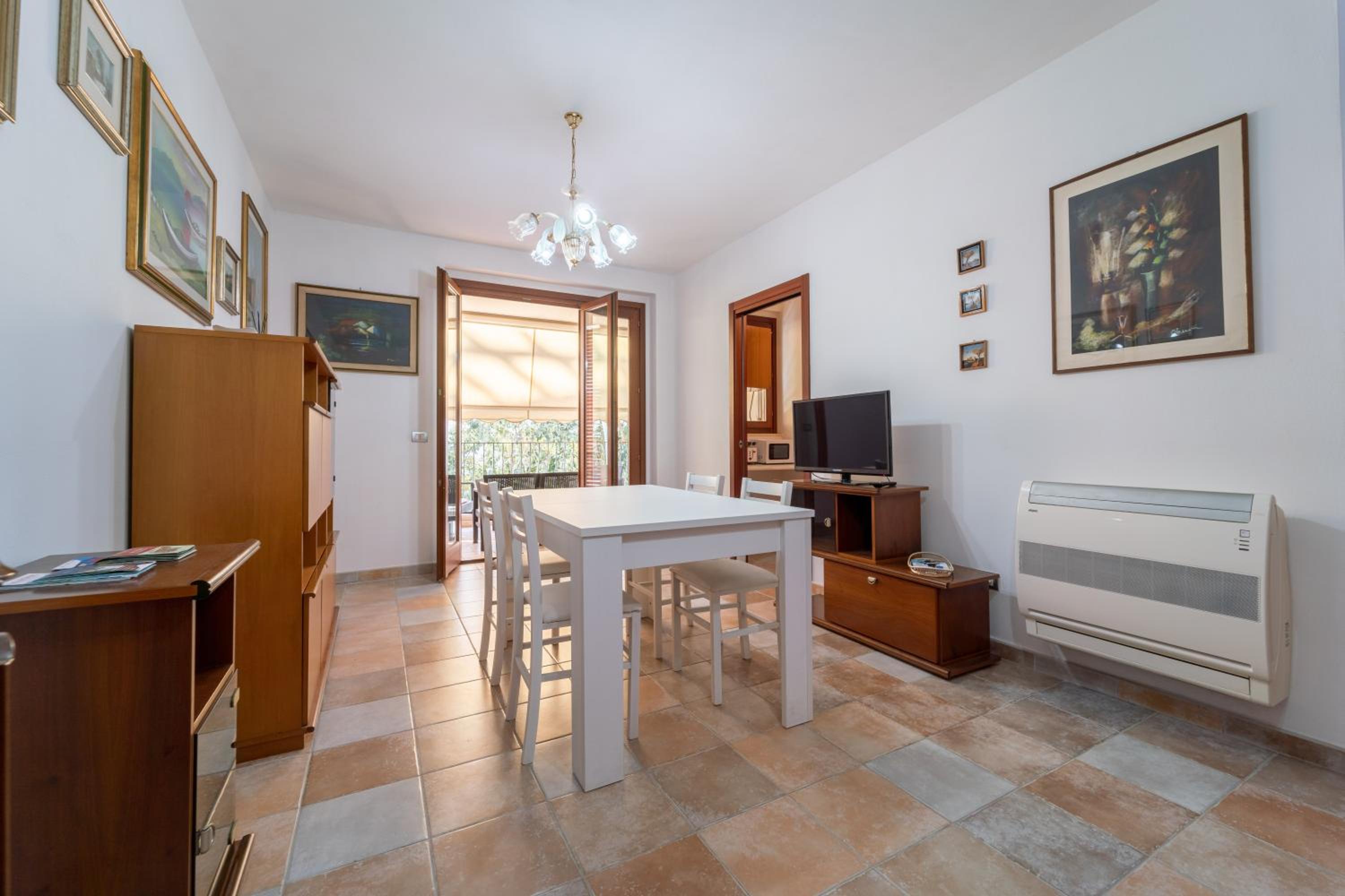 Mango Apartment