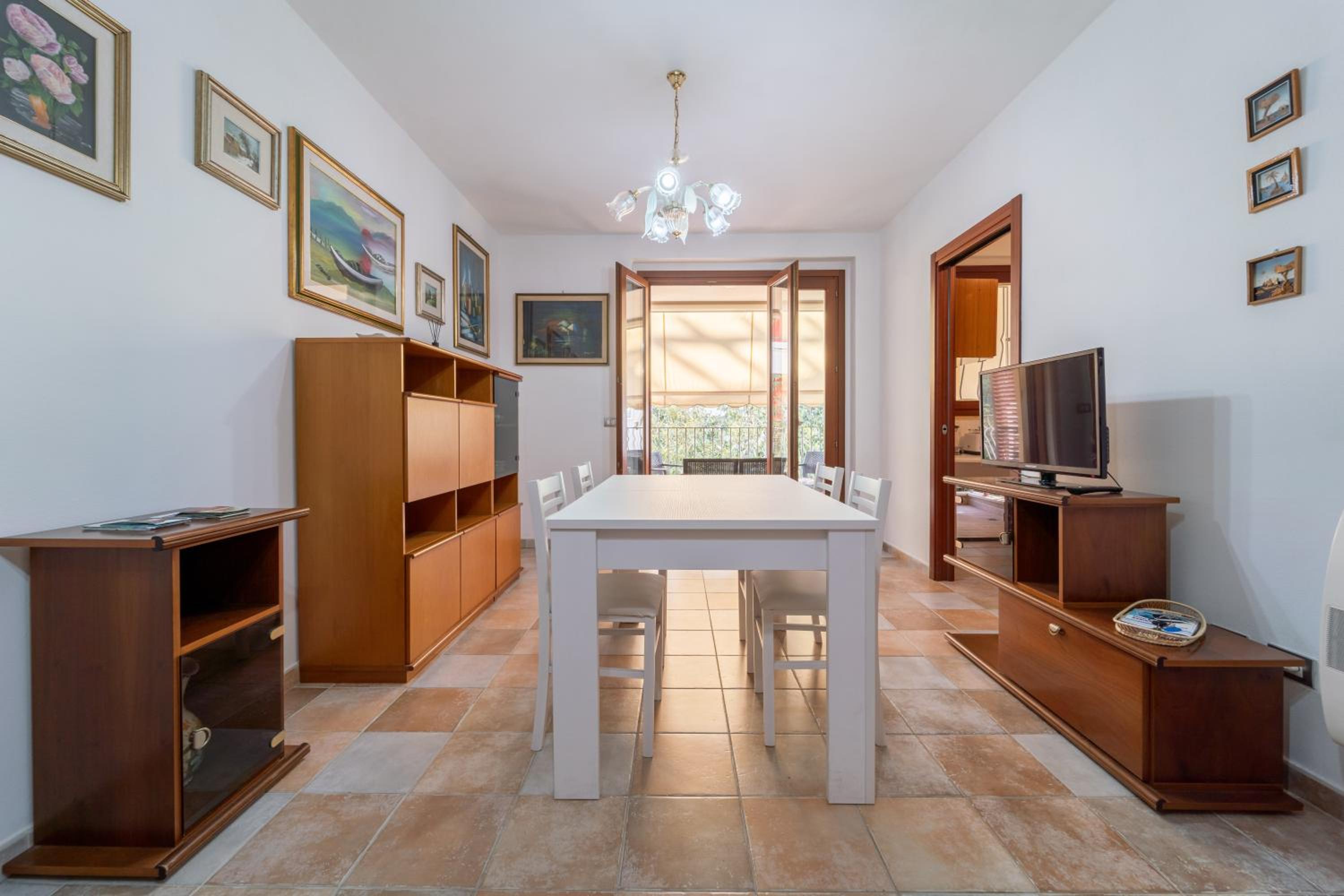 Mango Apartment