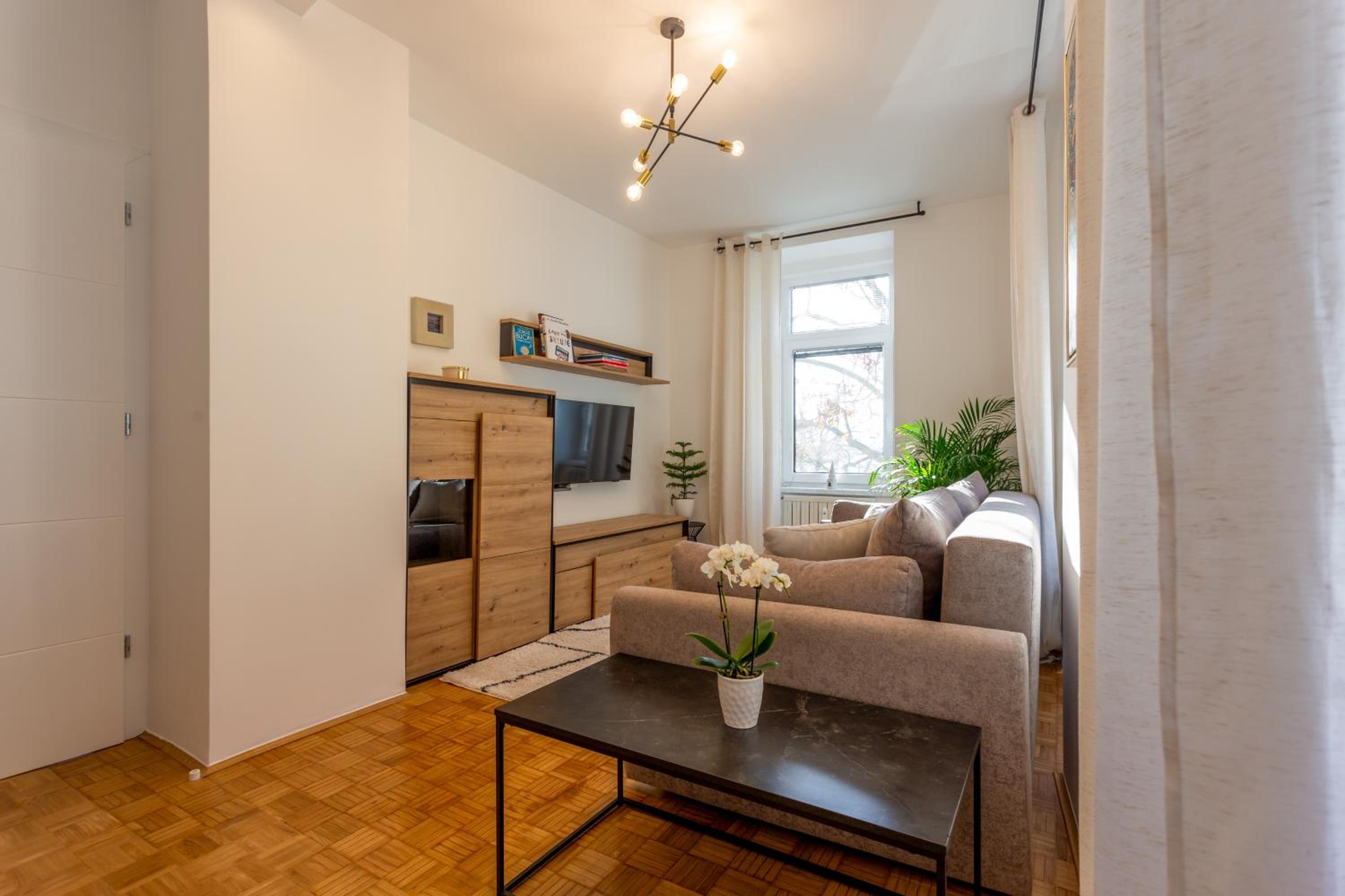 Apartma Apolon II