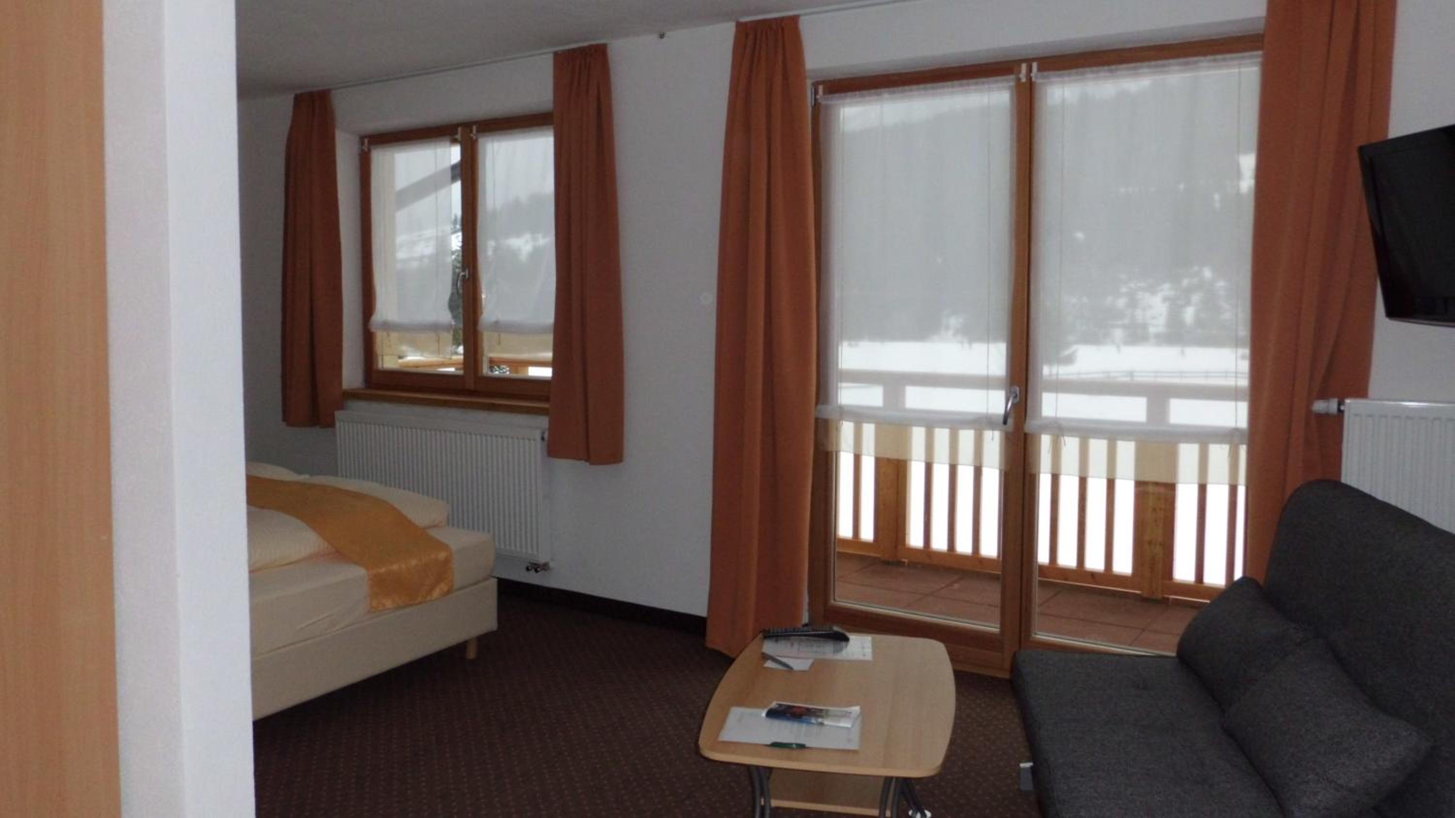 Alpina Appartements