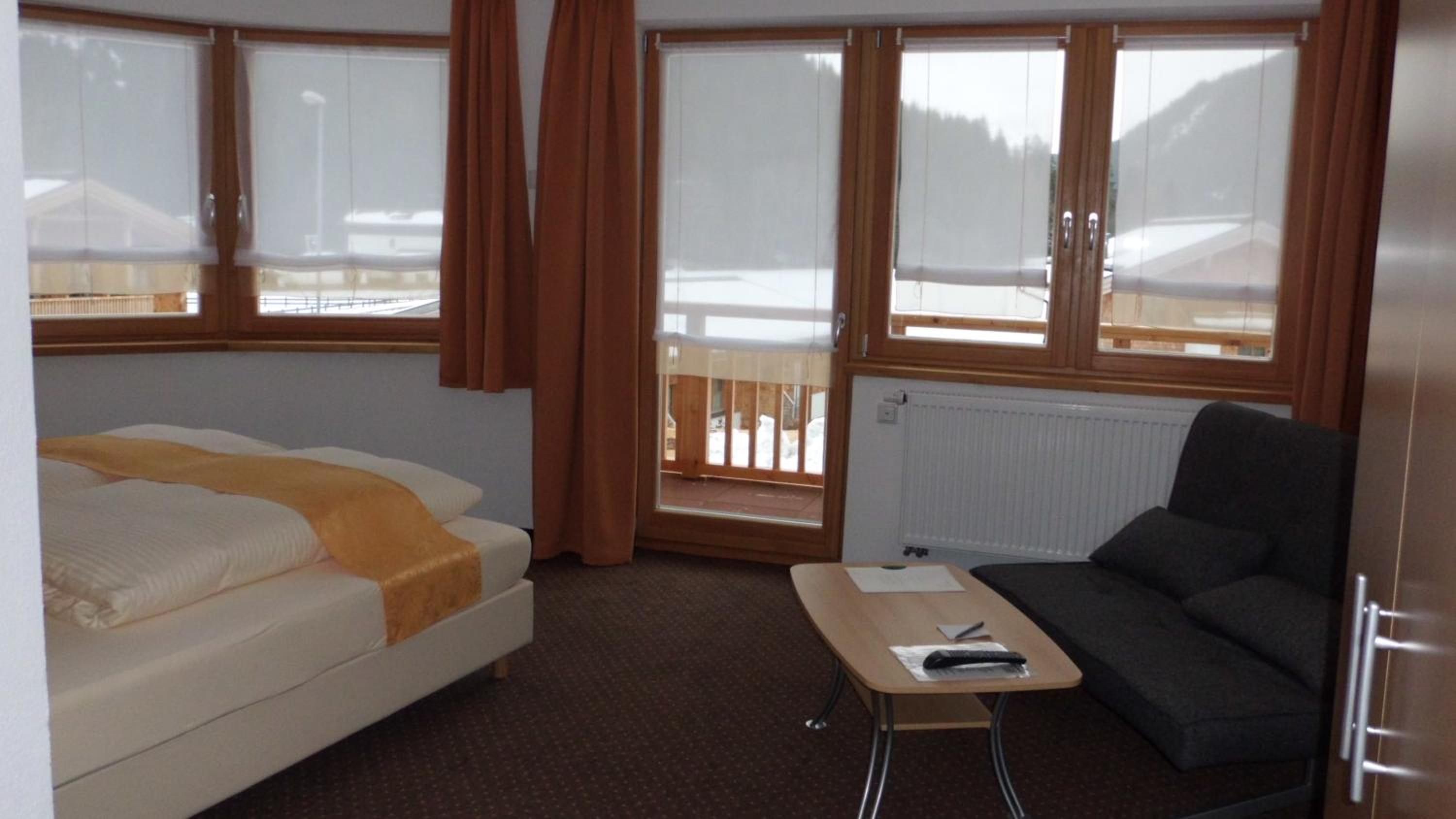 Alpina Appartements