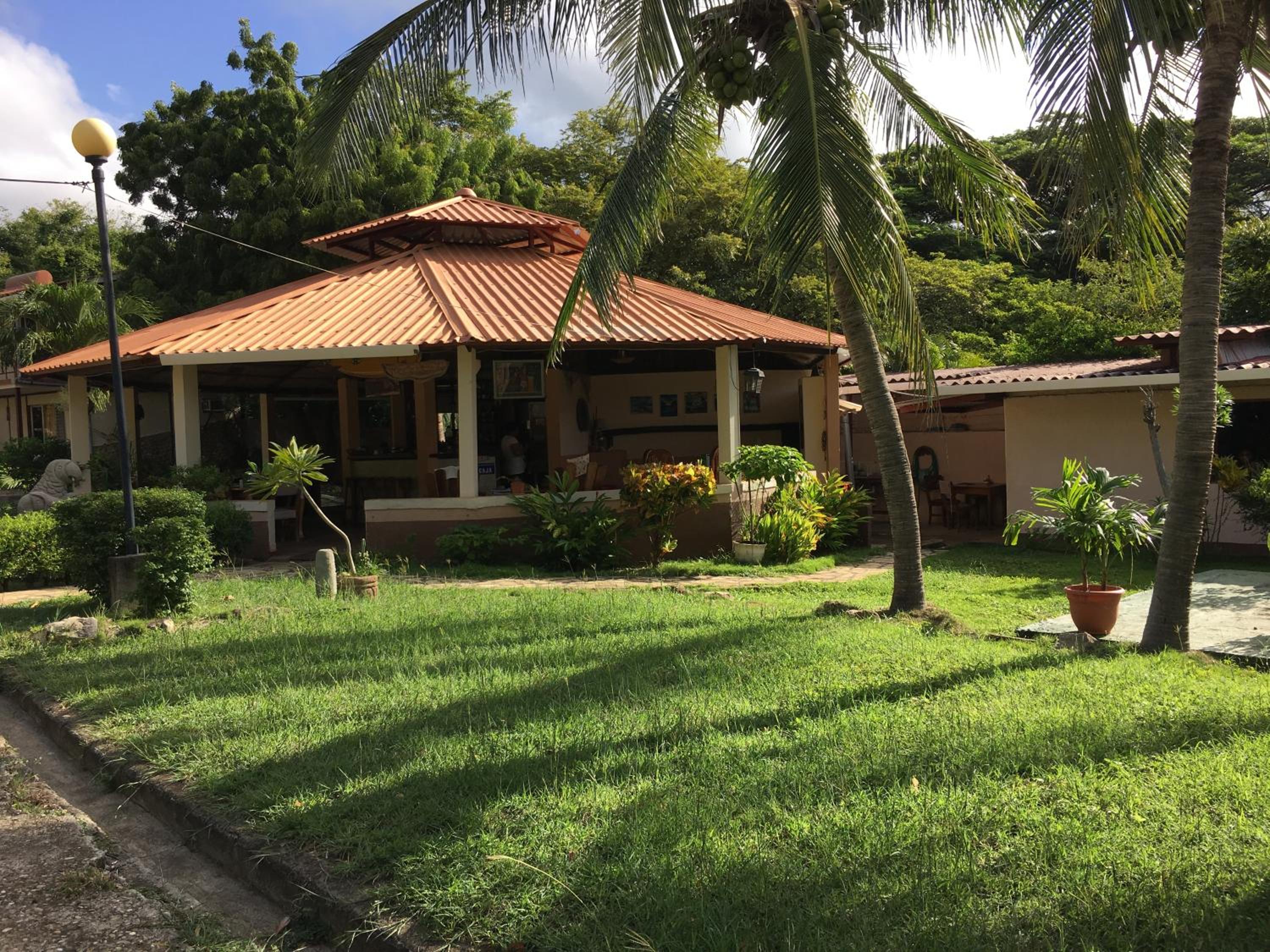 El Pacifico Hotel