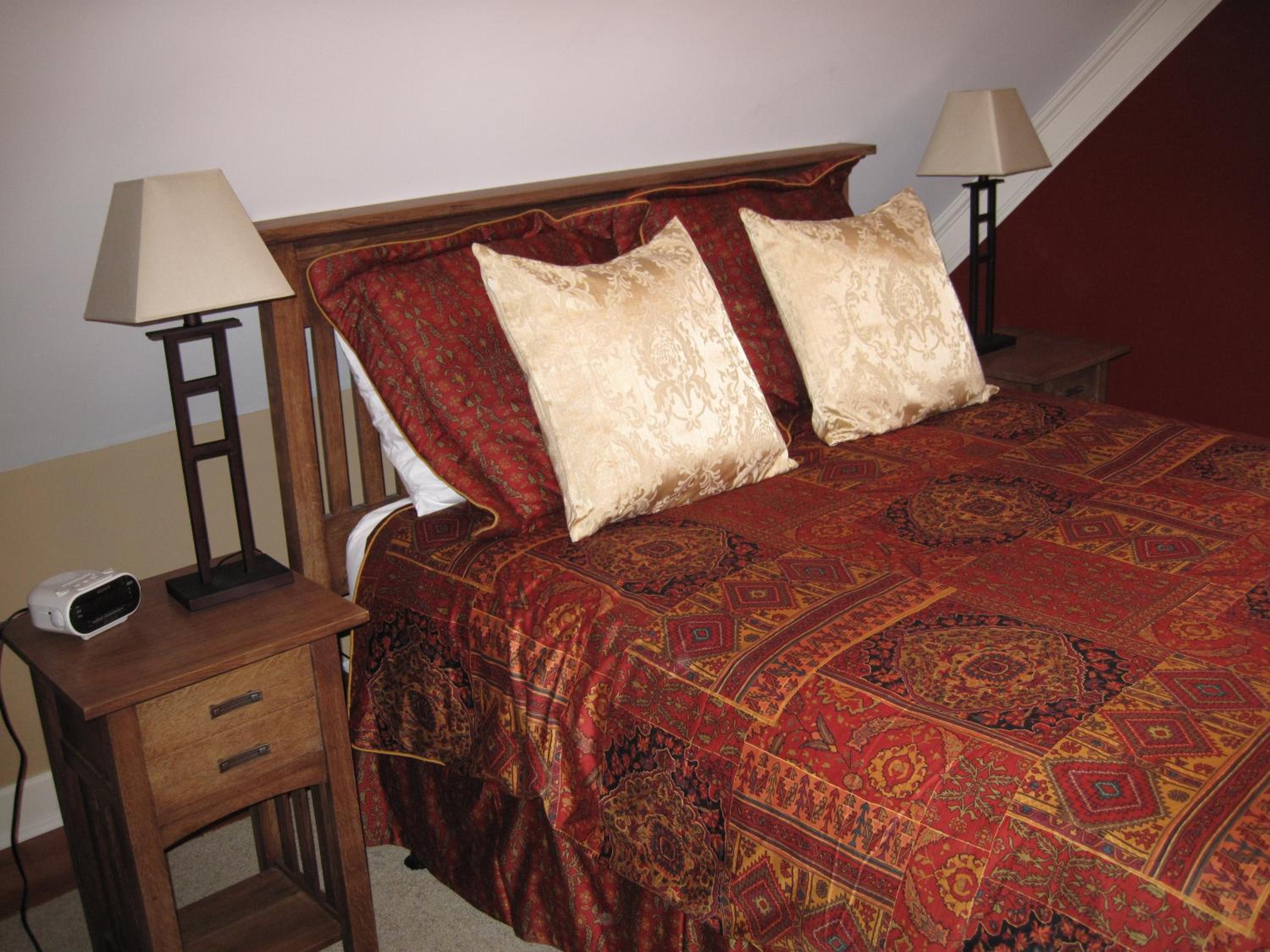 Genelle House B&B Guest House