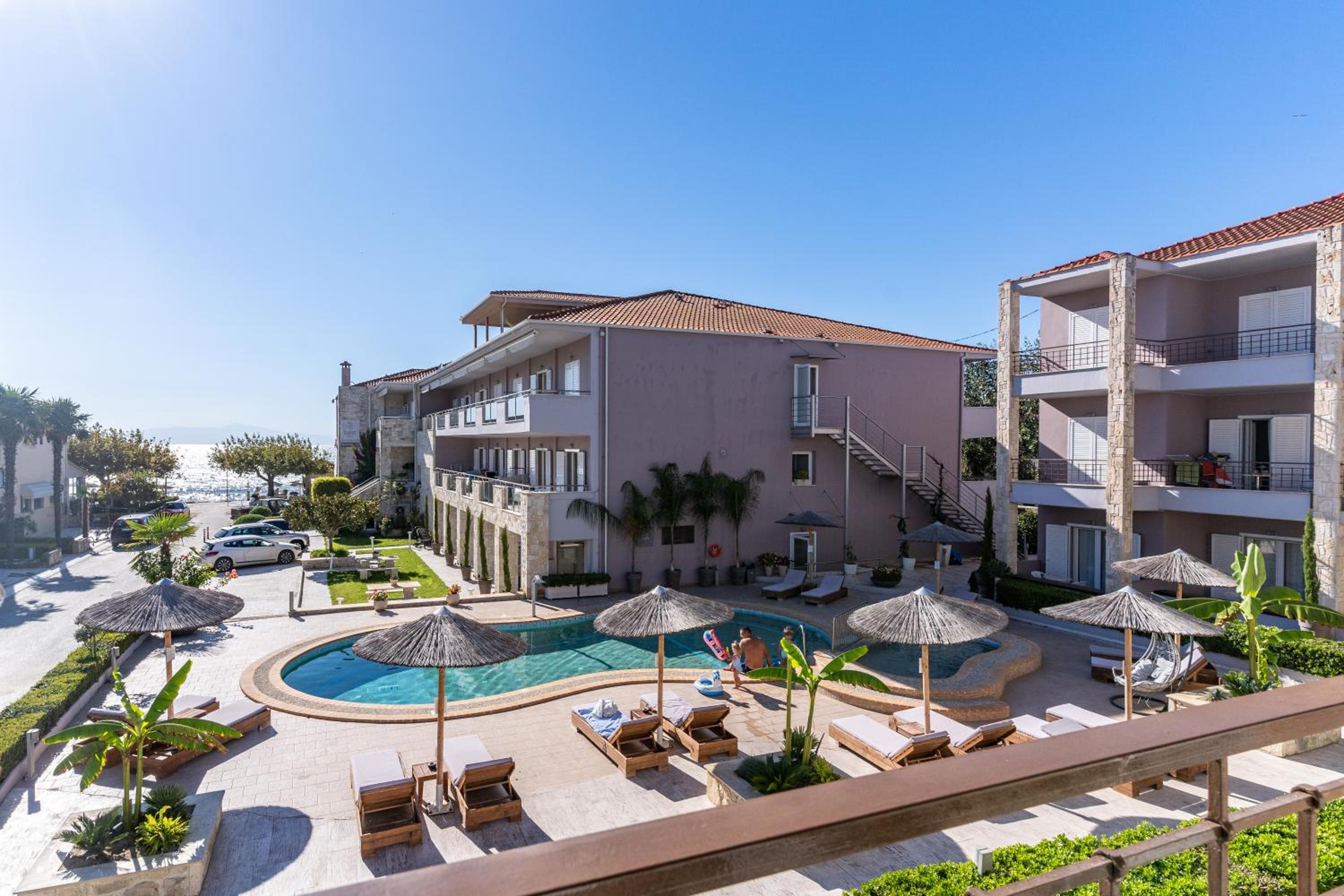 Hotel Siviris Golden Beach - Image 1