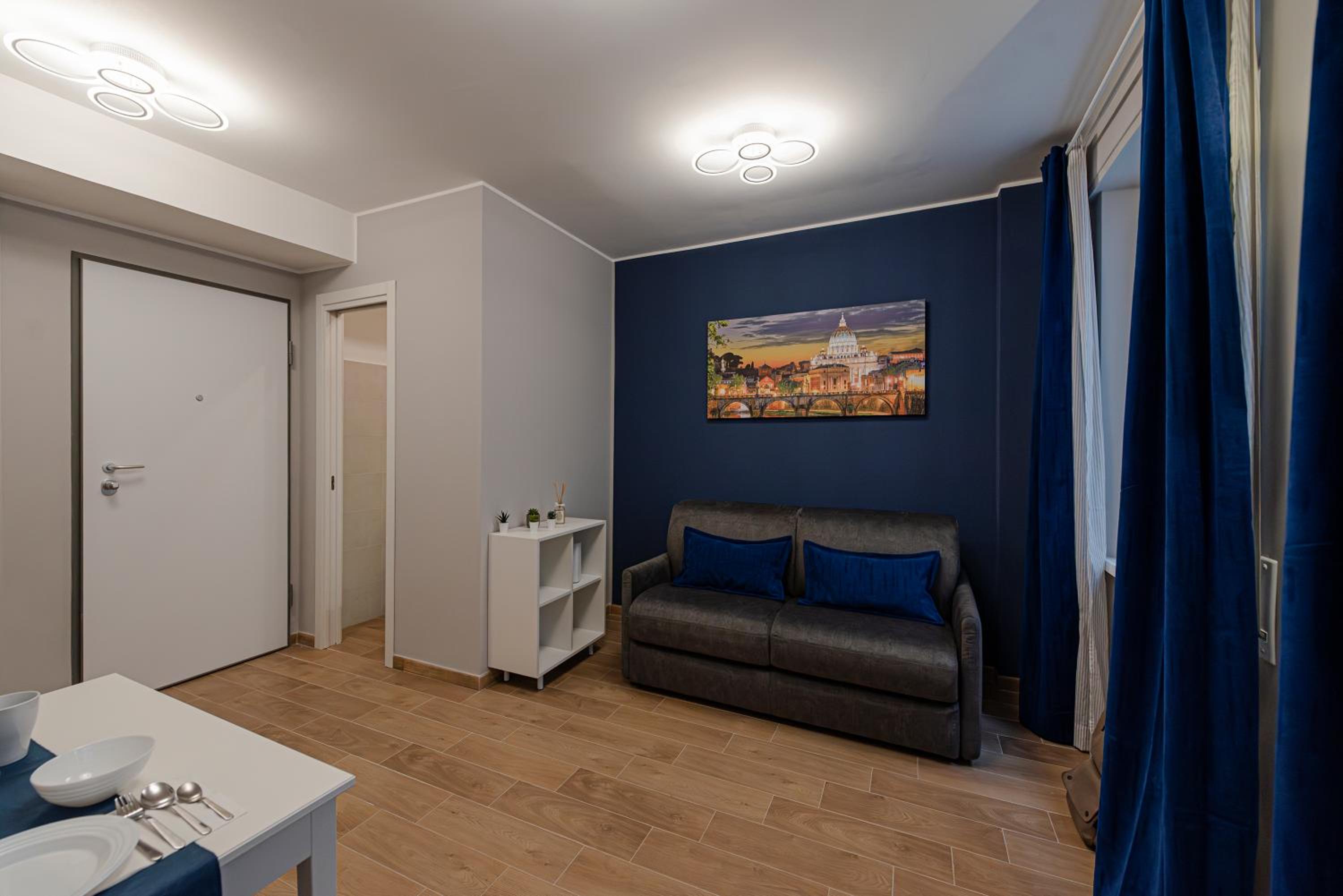 GoldStar apartments