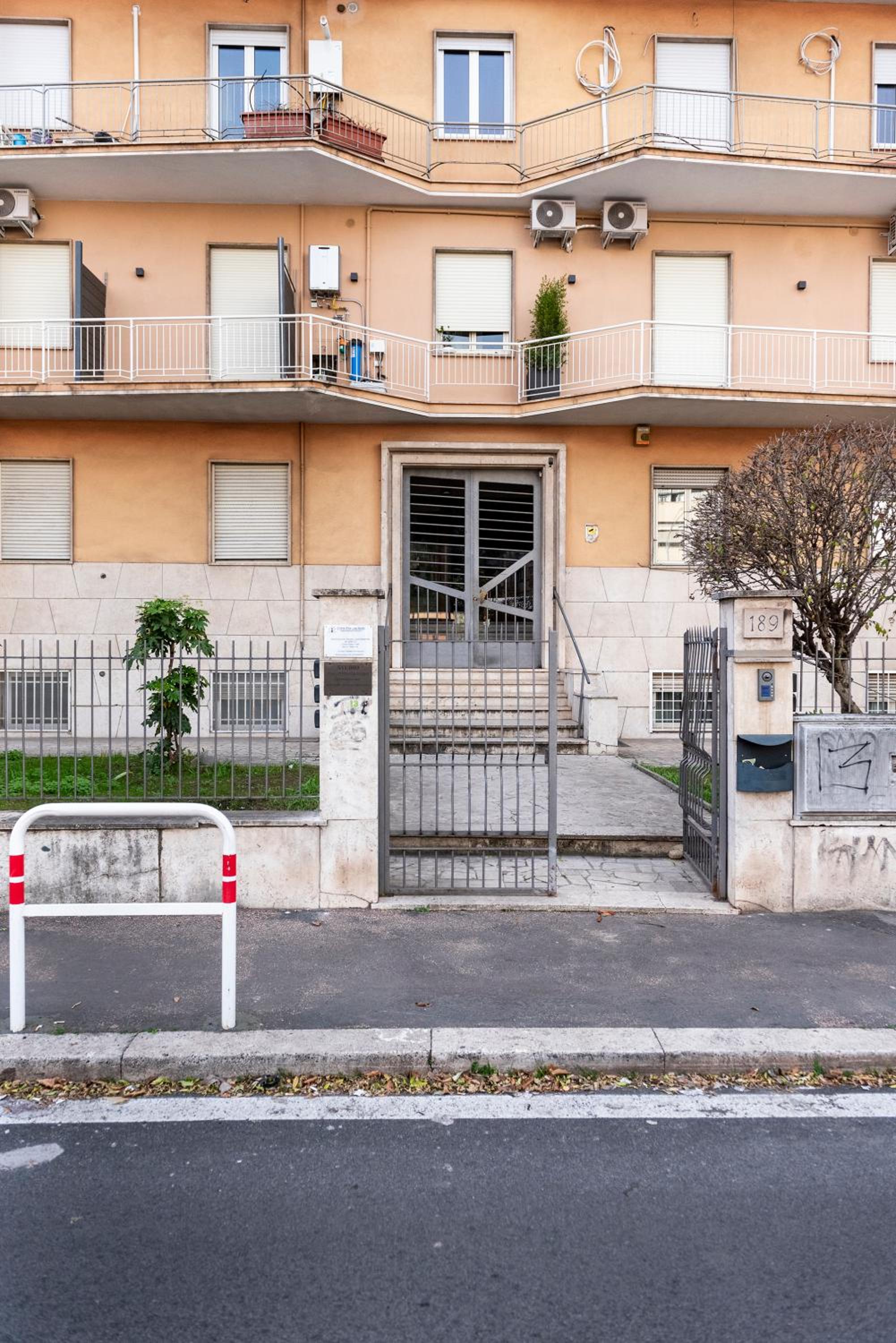 GoldStar apartments