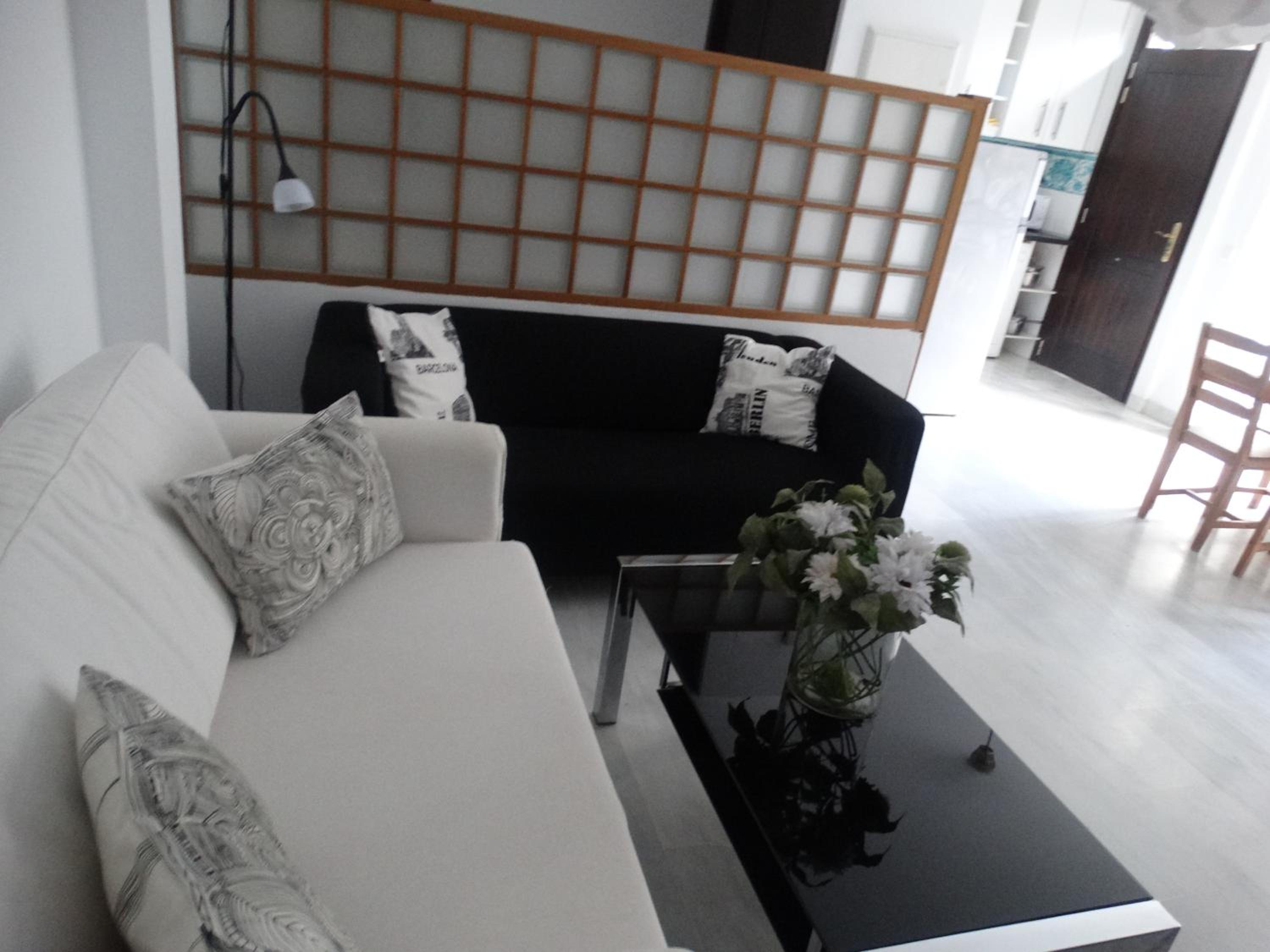 Málaga Apartamentos - Jinetes, 13