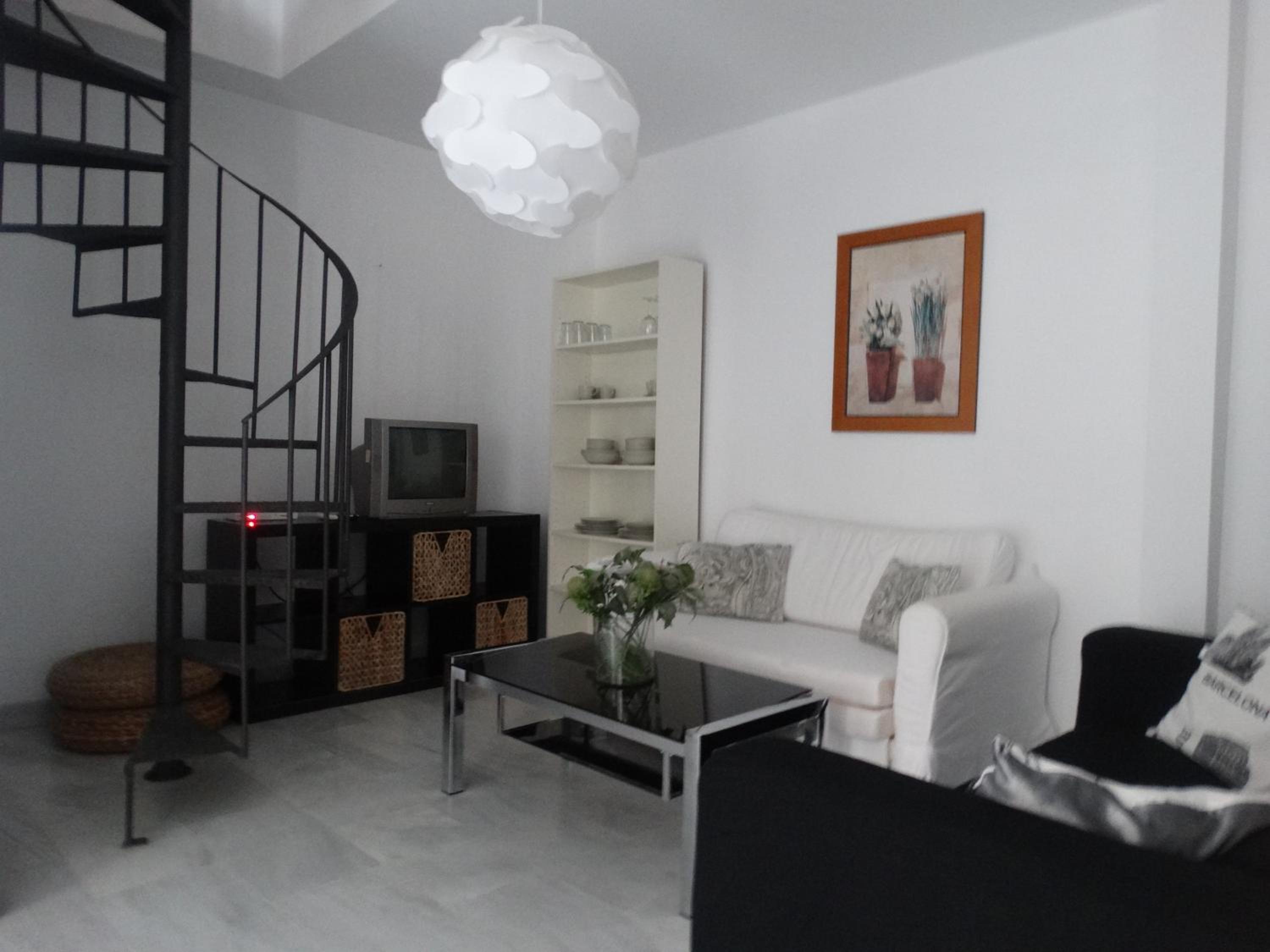 Málaga Apartamentos - Jinetes, 13