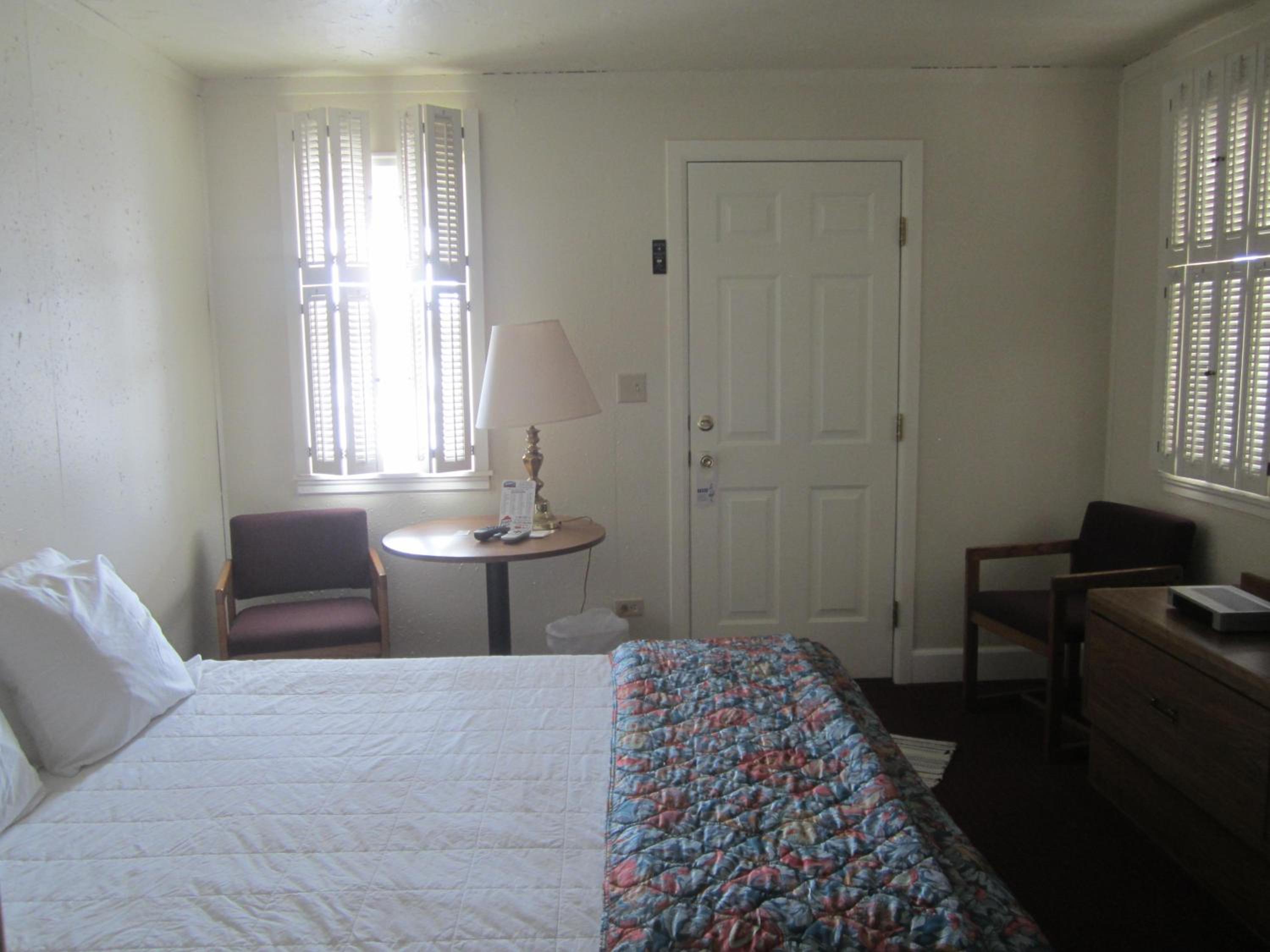 Buffalo Vacations - Big Horn Motel - Property Image 7