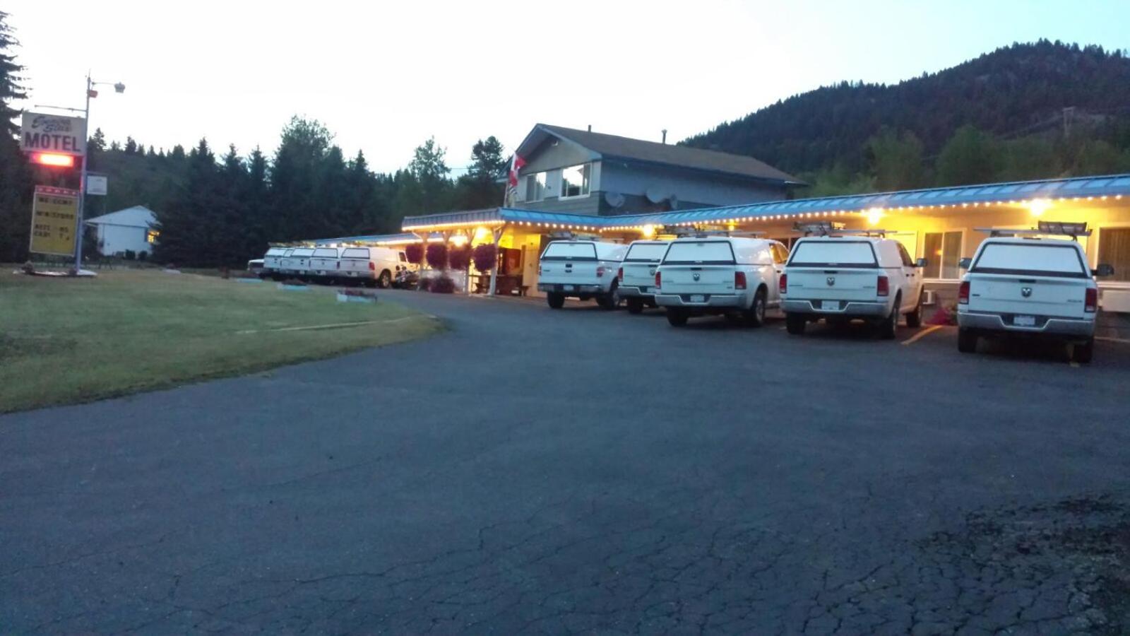 Evening Star Motel
