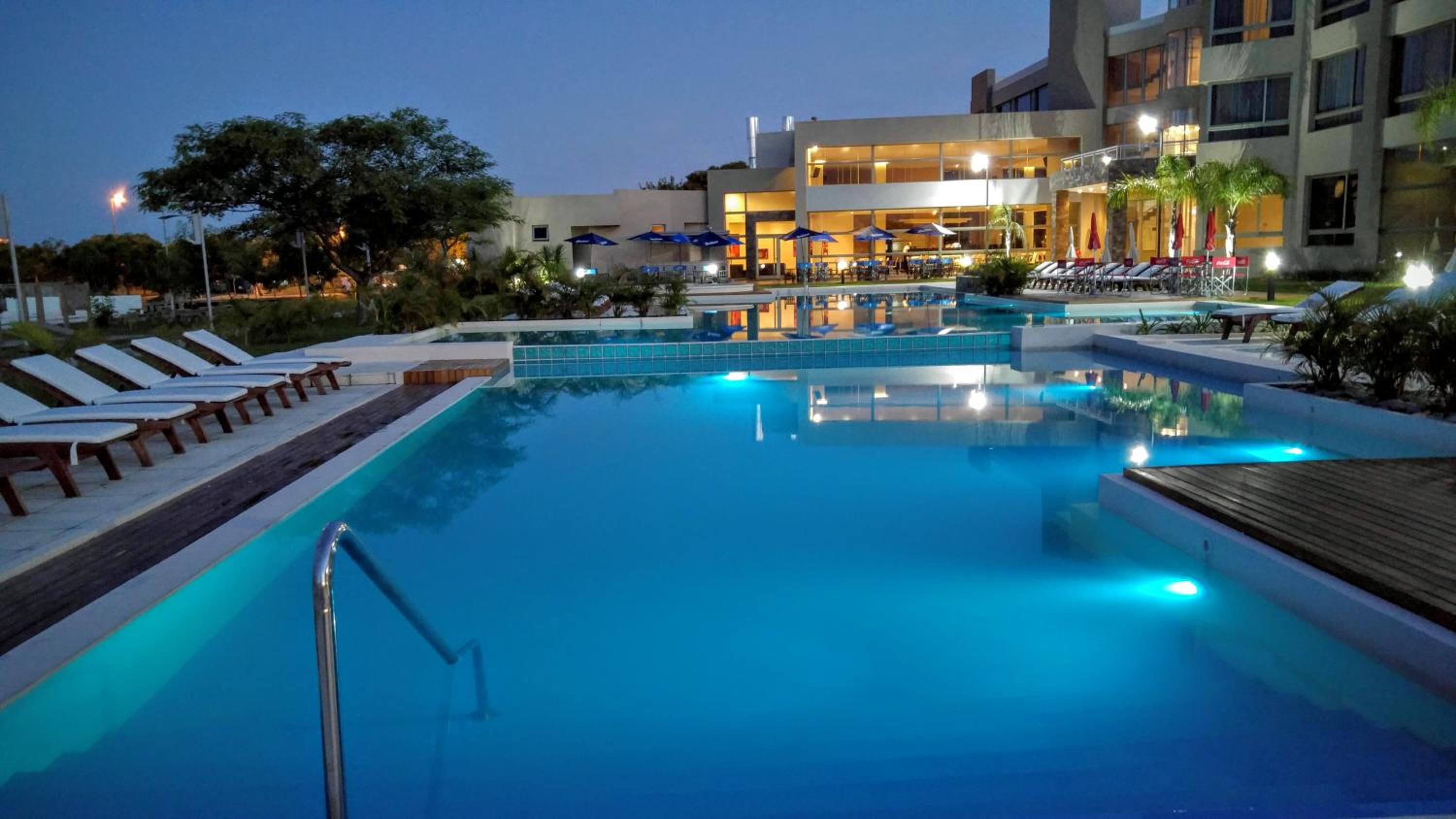Arena Resort