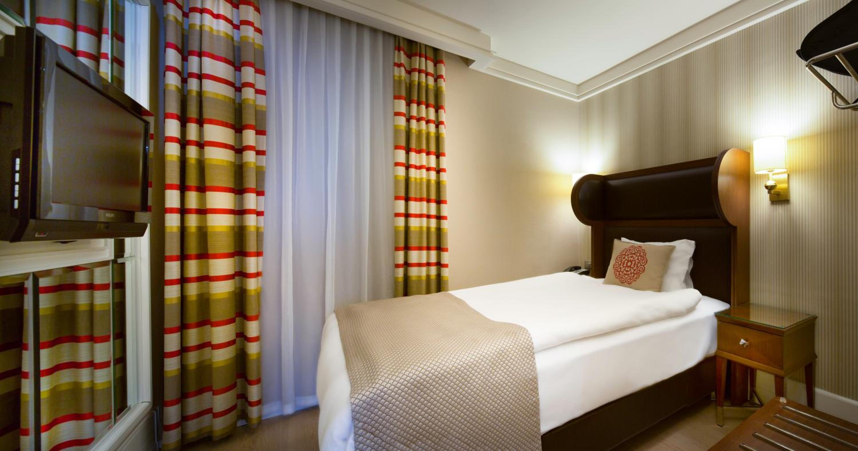 Titanic Comfort Sisli - Image 15