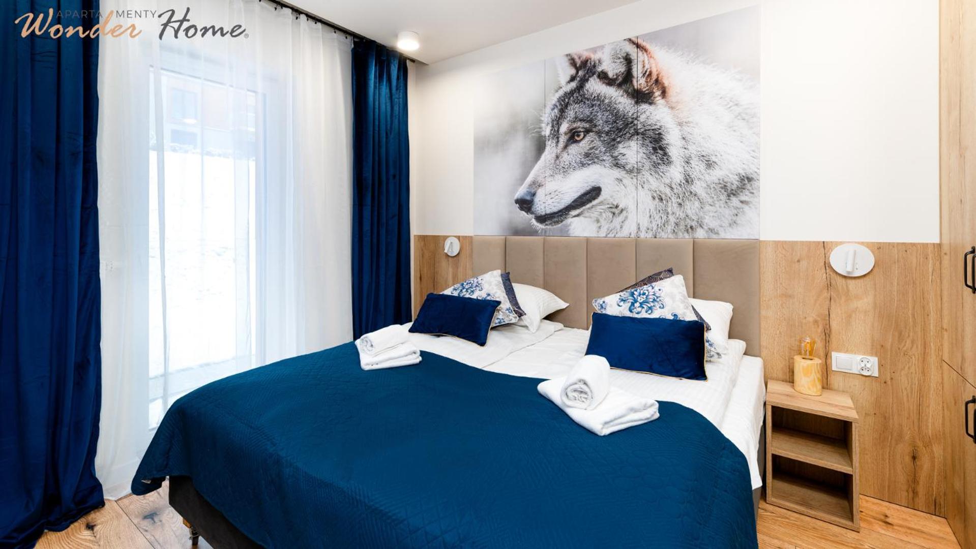 Wonder Home - Domki Hillside tuż przy stoku narciarskim - na terenie kompleksu plac zabaw i zewnętrzna siłownia, sklep, parking