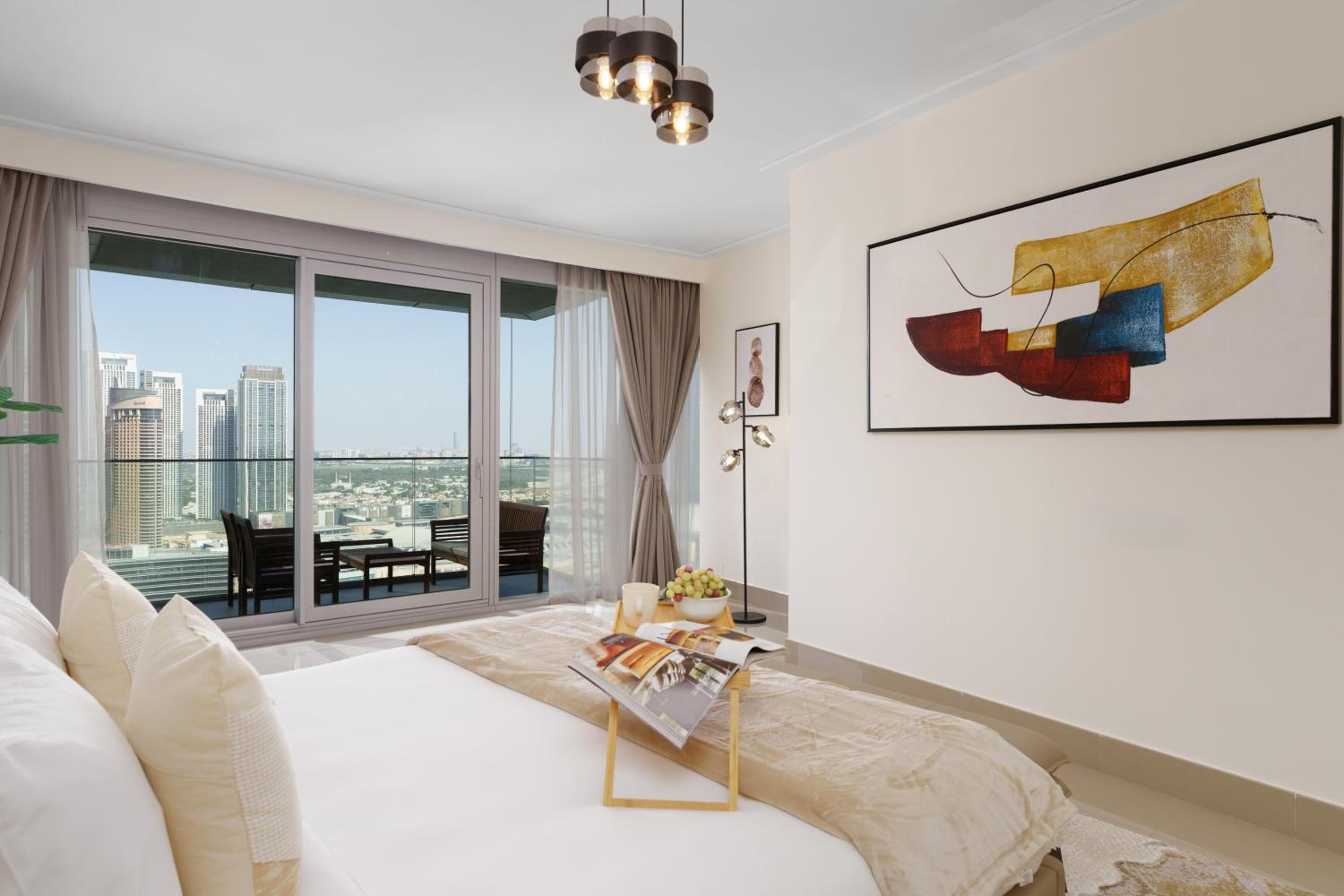 Maison Privee - Ultimate Living with Front-Row Views of Burj Khalifa & Dubai Fountains