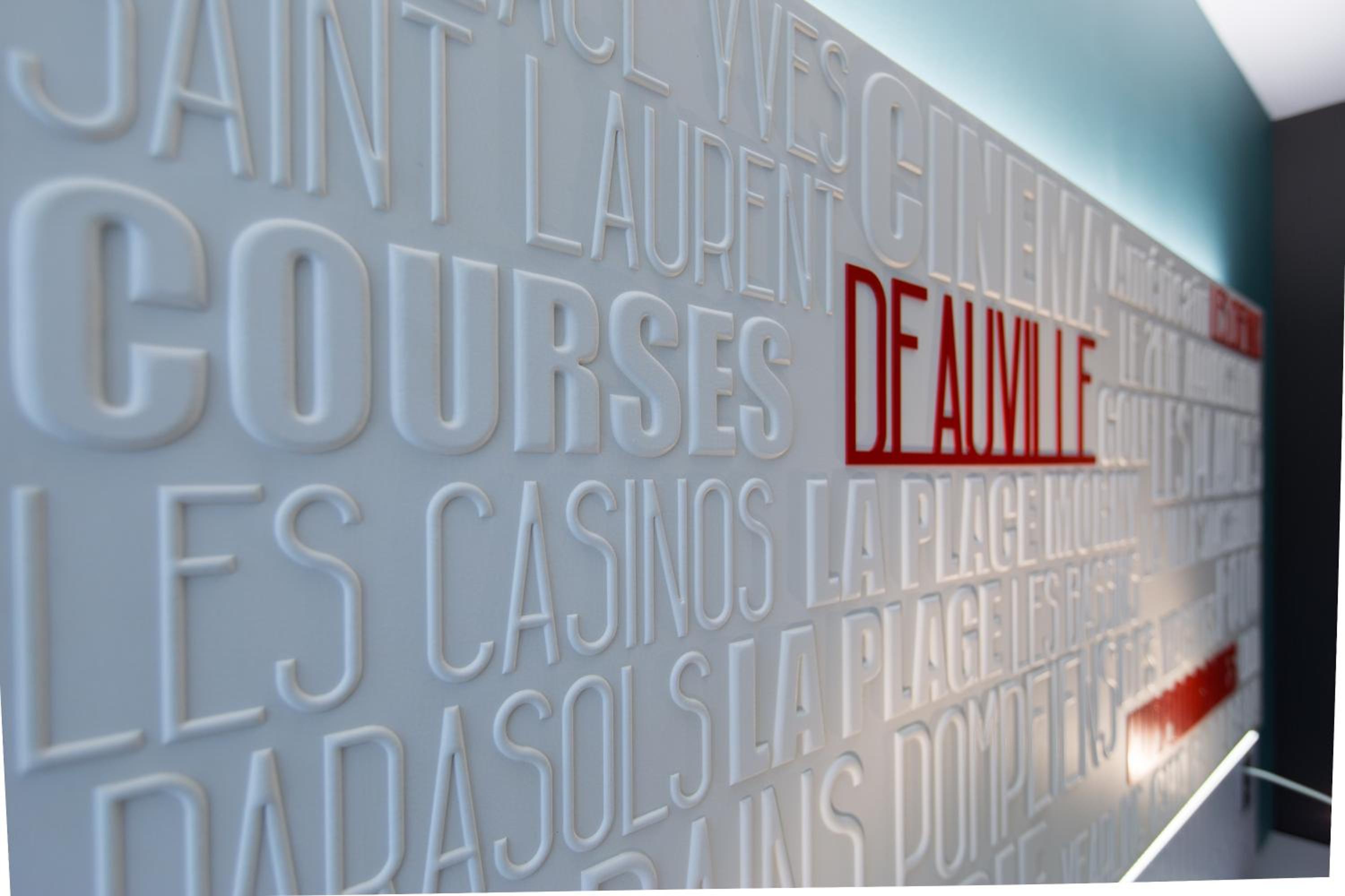 Deauville Vacations - ibis Styles Deauville Centre - Property Image 45