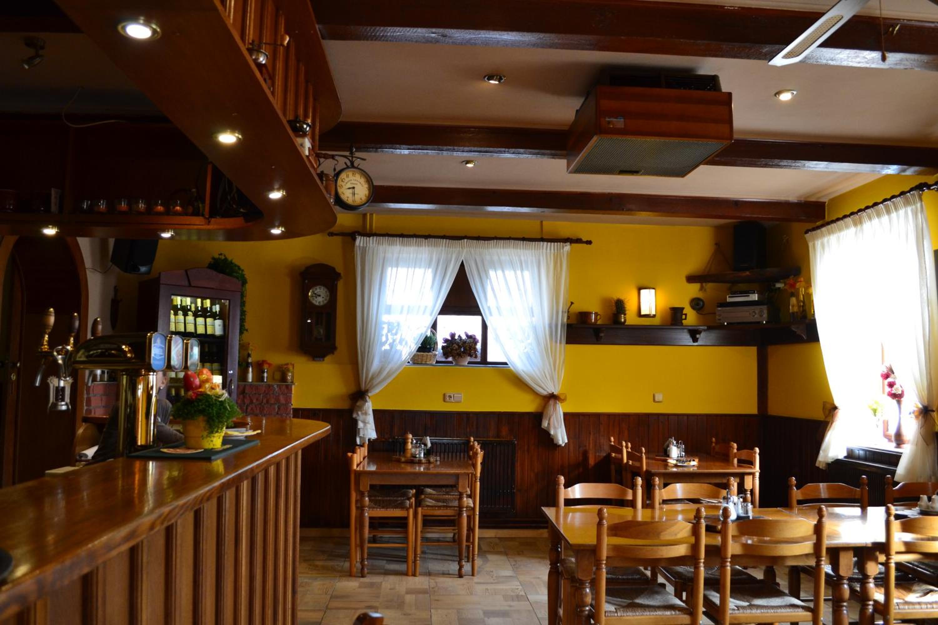 Penzion, Restaurace Jaro Věšín Brdy