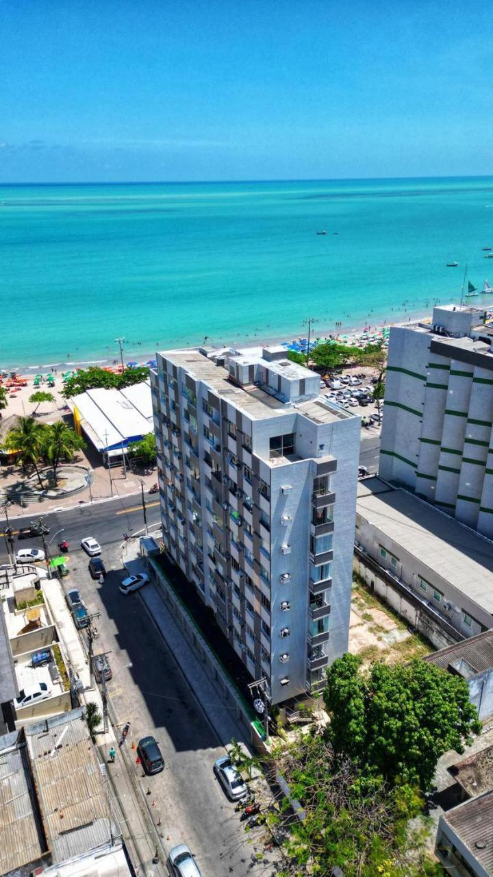 Apartamento à beira mar de Pajuçara
