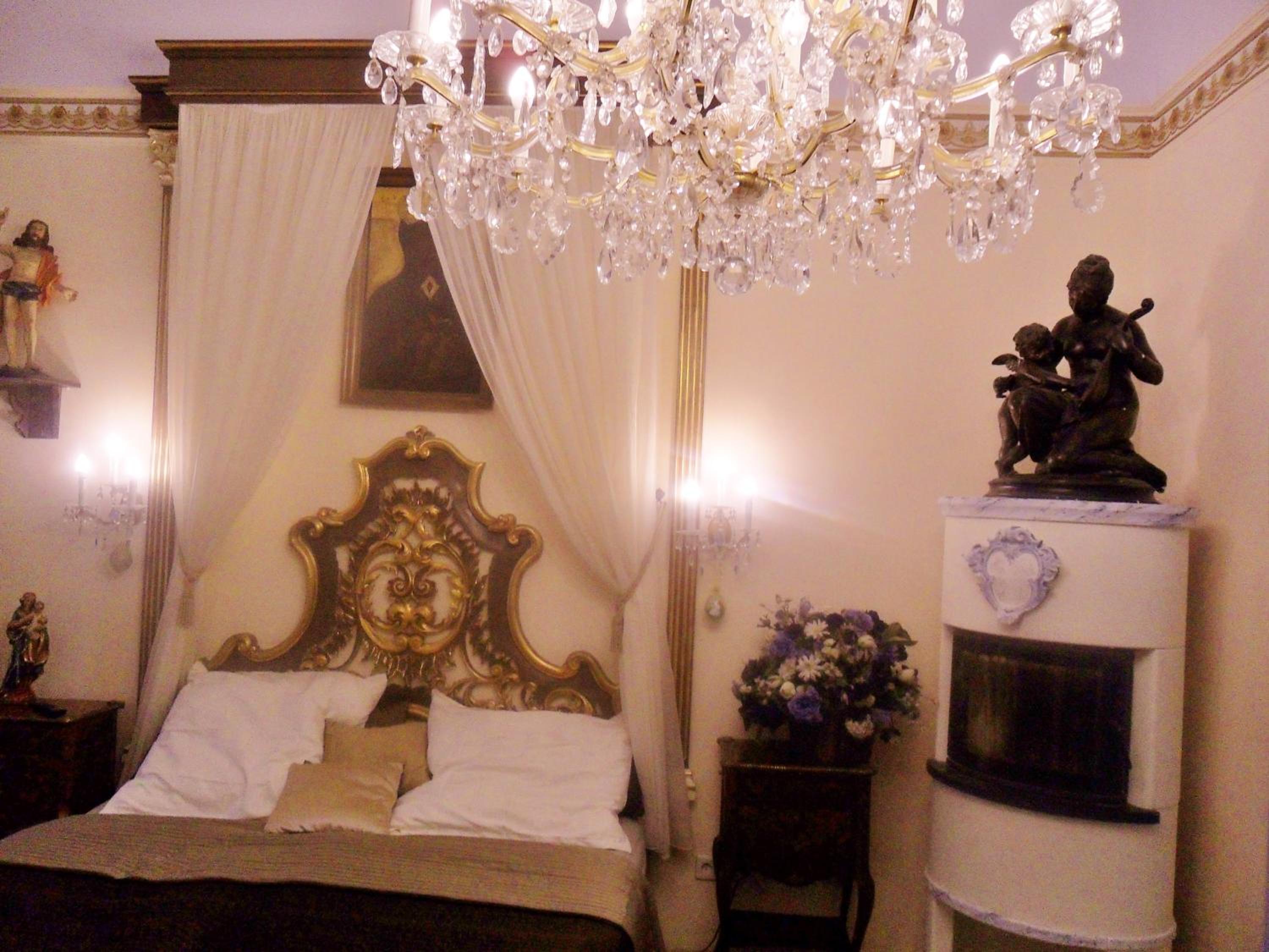 Luxury near Castle