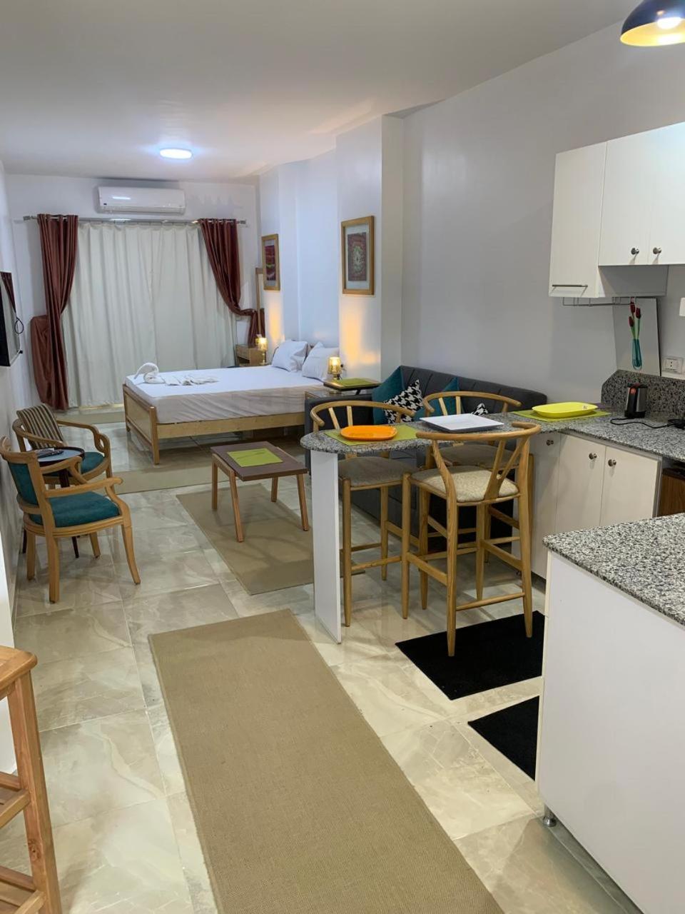 Quiet quarter and private beach