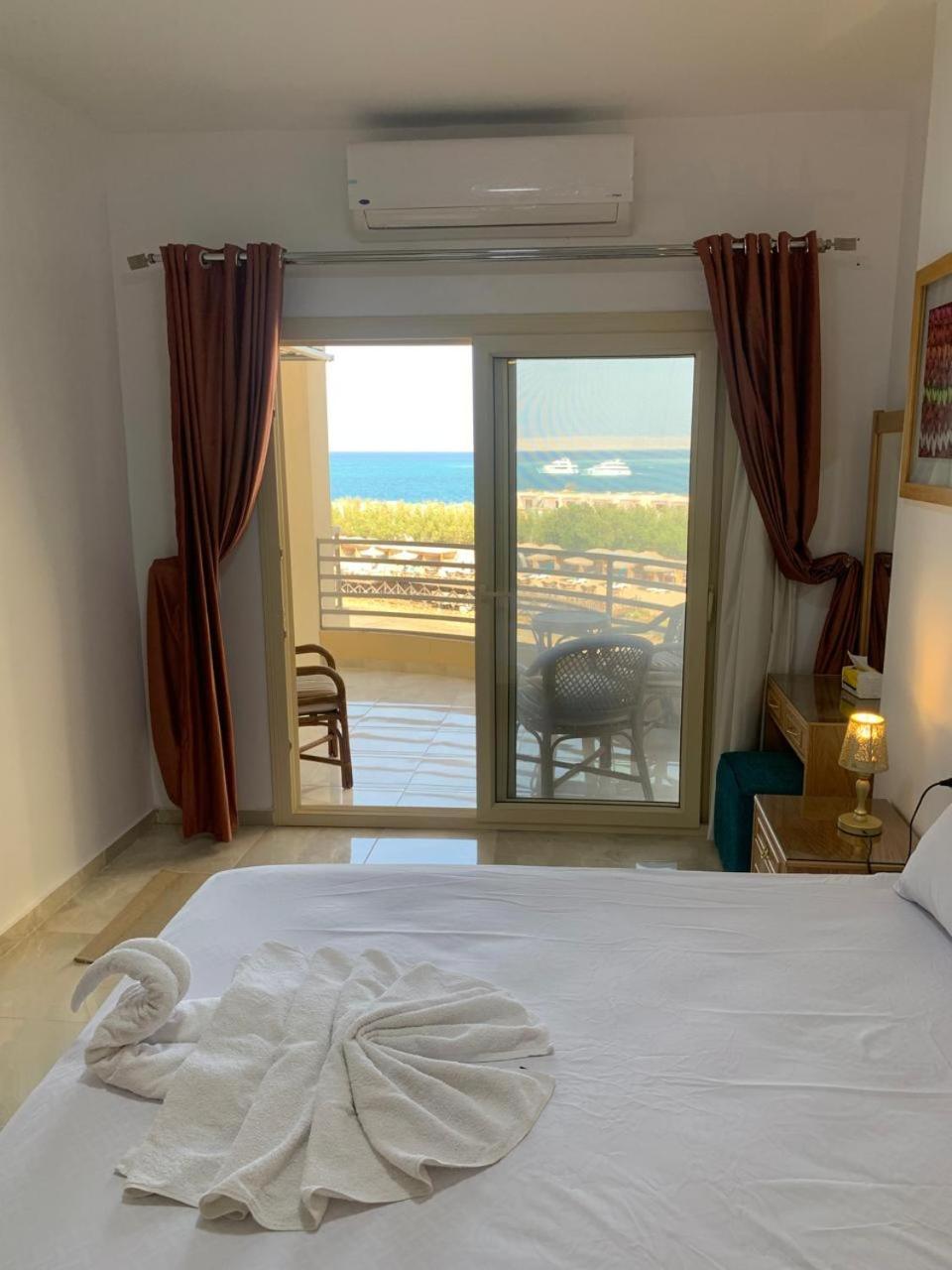 Quiet quarter and private beach