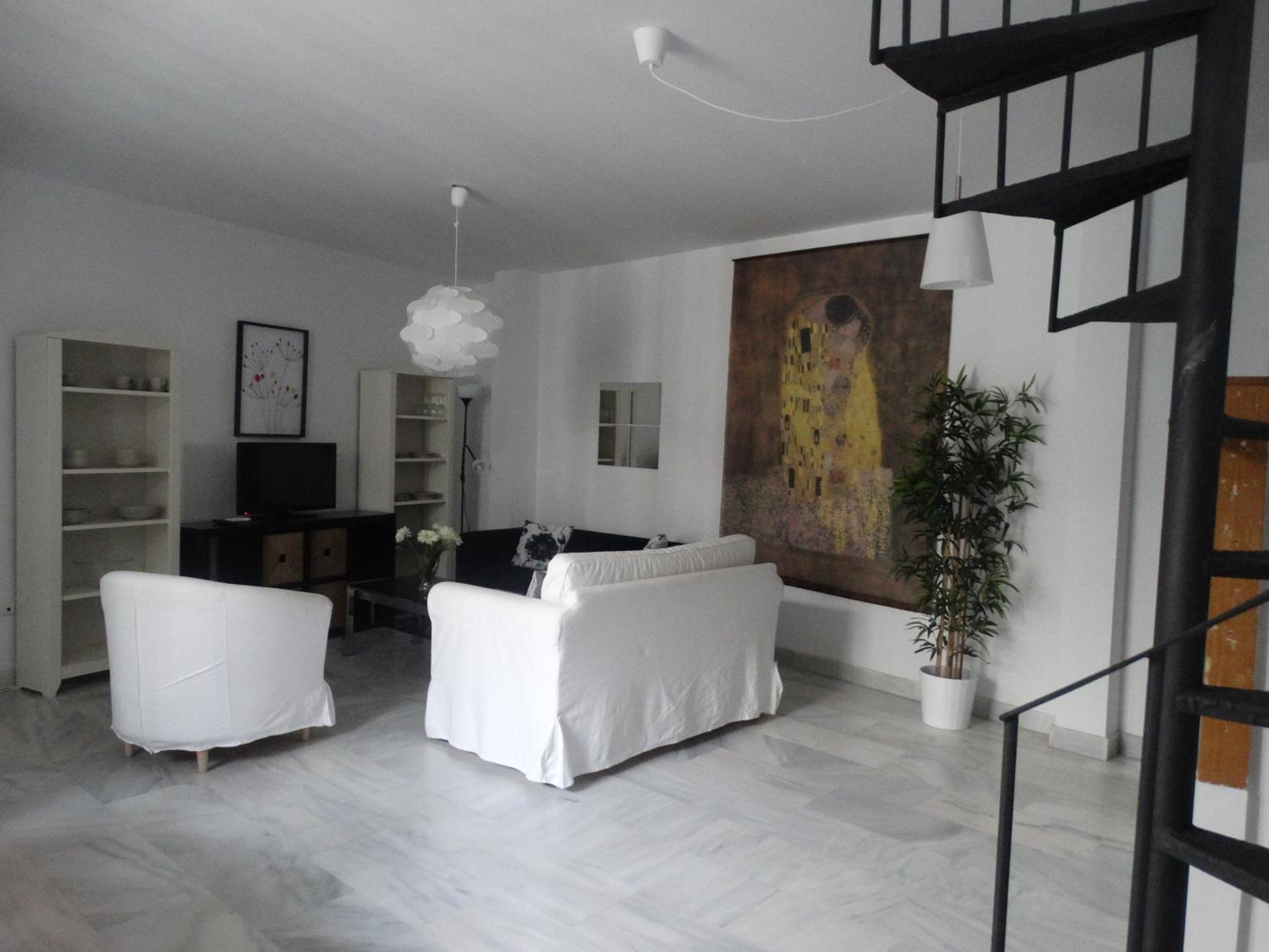 Málaga Apartamentos - Jinetes, 13