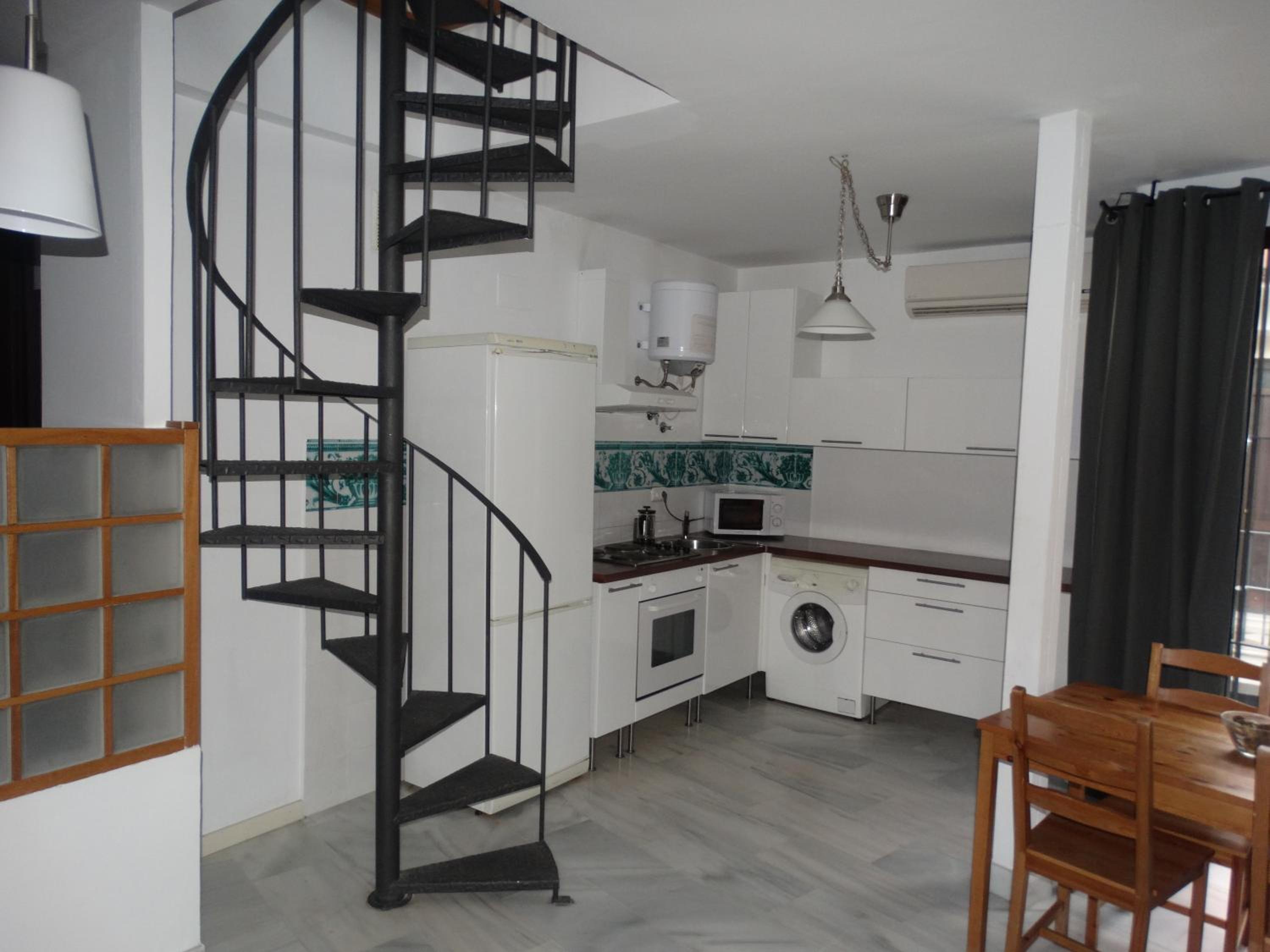 Málaga Apartamentos - Jinetes, 13