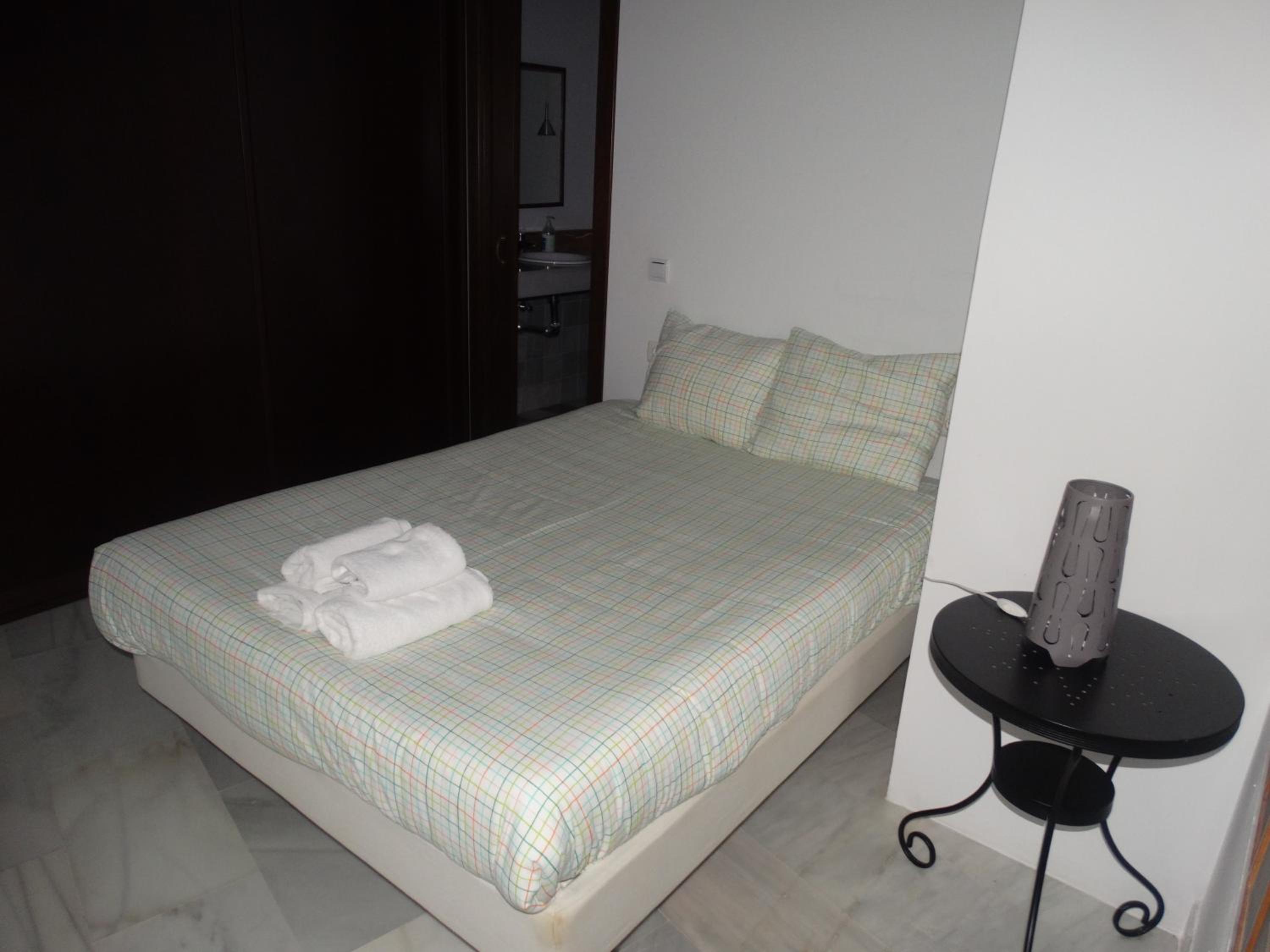 Málaga Apartamentos - Jinetes, 13